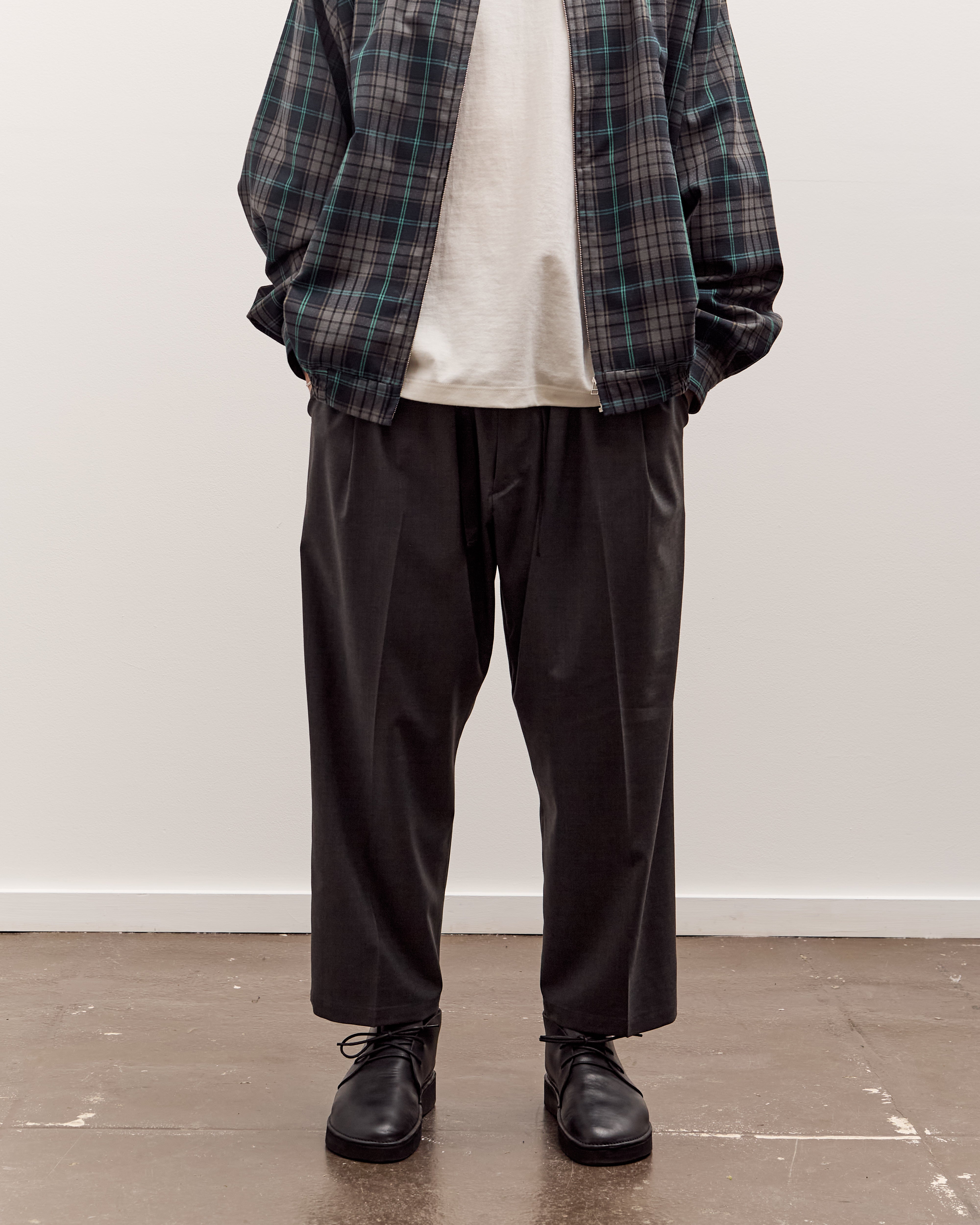 Sillage Baggy Trousers, Anthracite – Glasswing