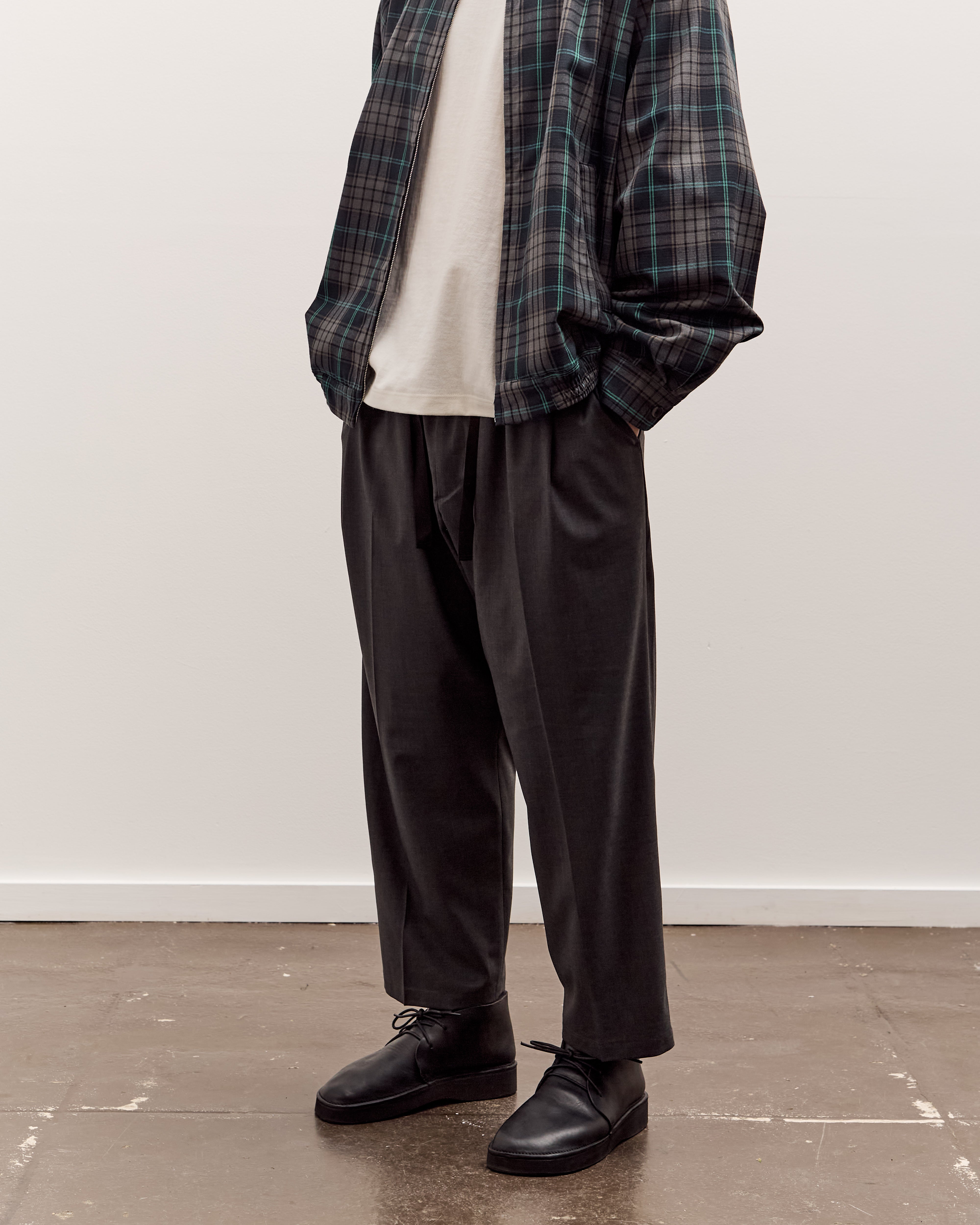 Sillage Baggy Trousers, Anthracite – Glasswing