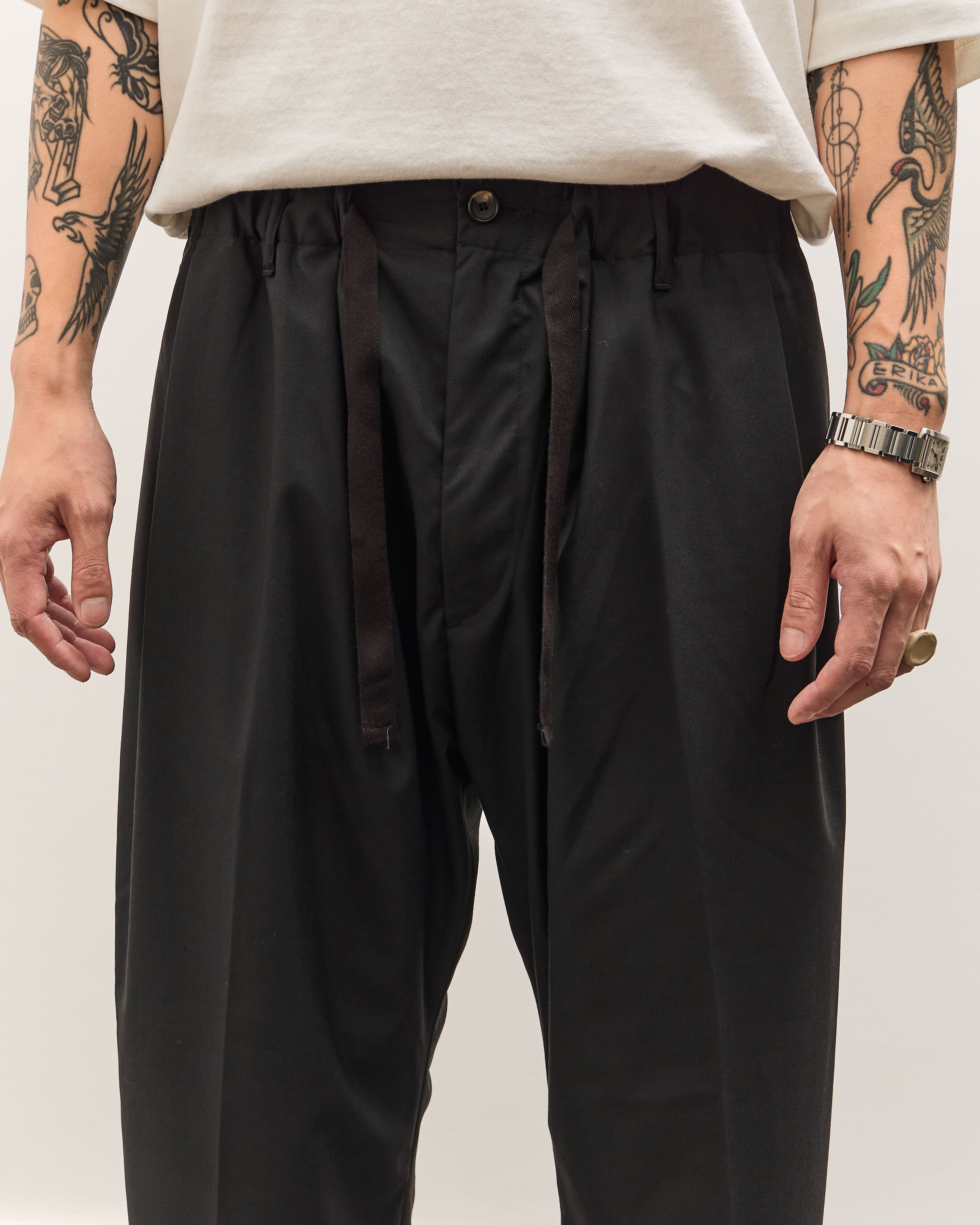 Sillage Baggy Trousers, Black – Glasswing