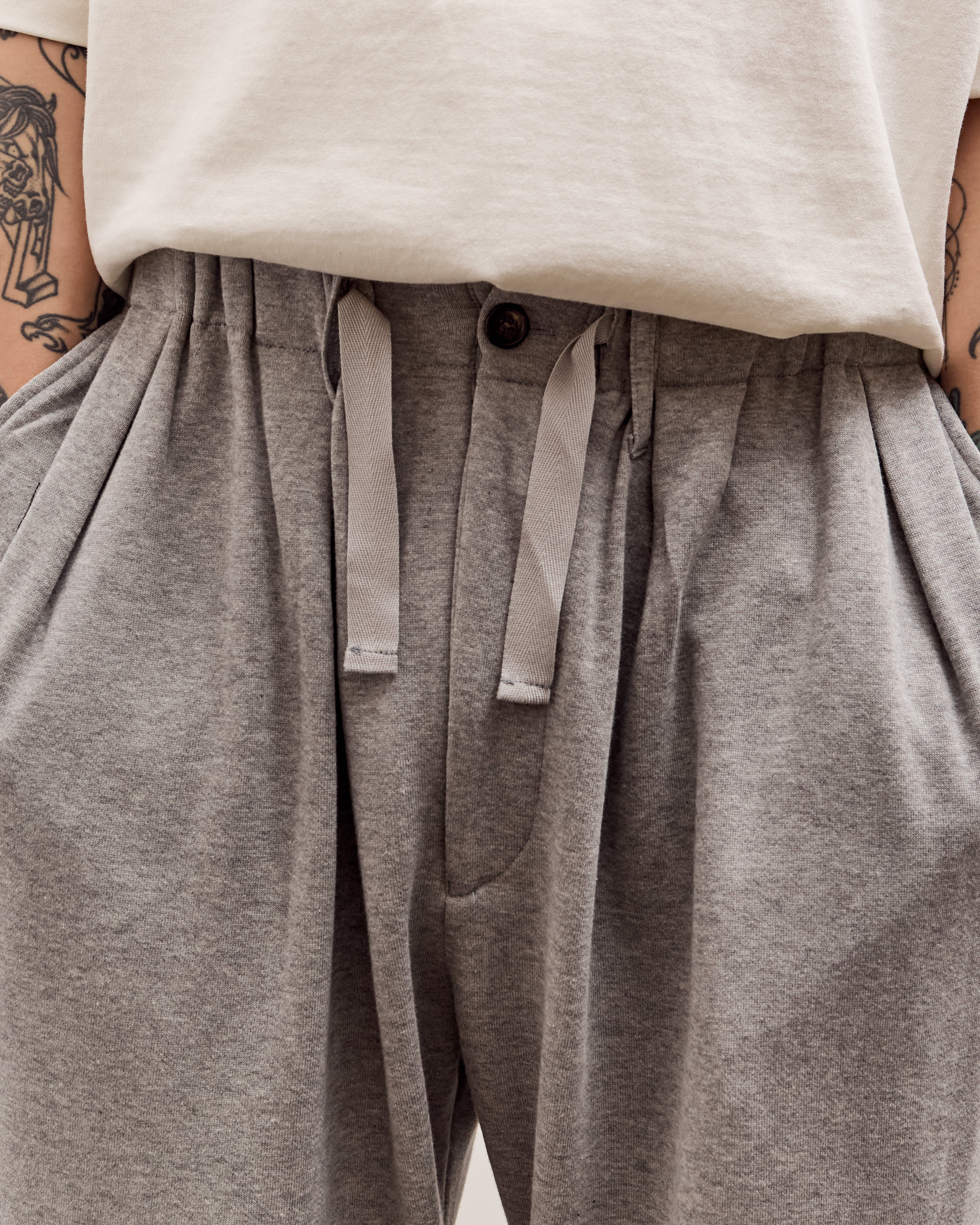Sillage Baggy Trousers, Grey – Glasswing