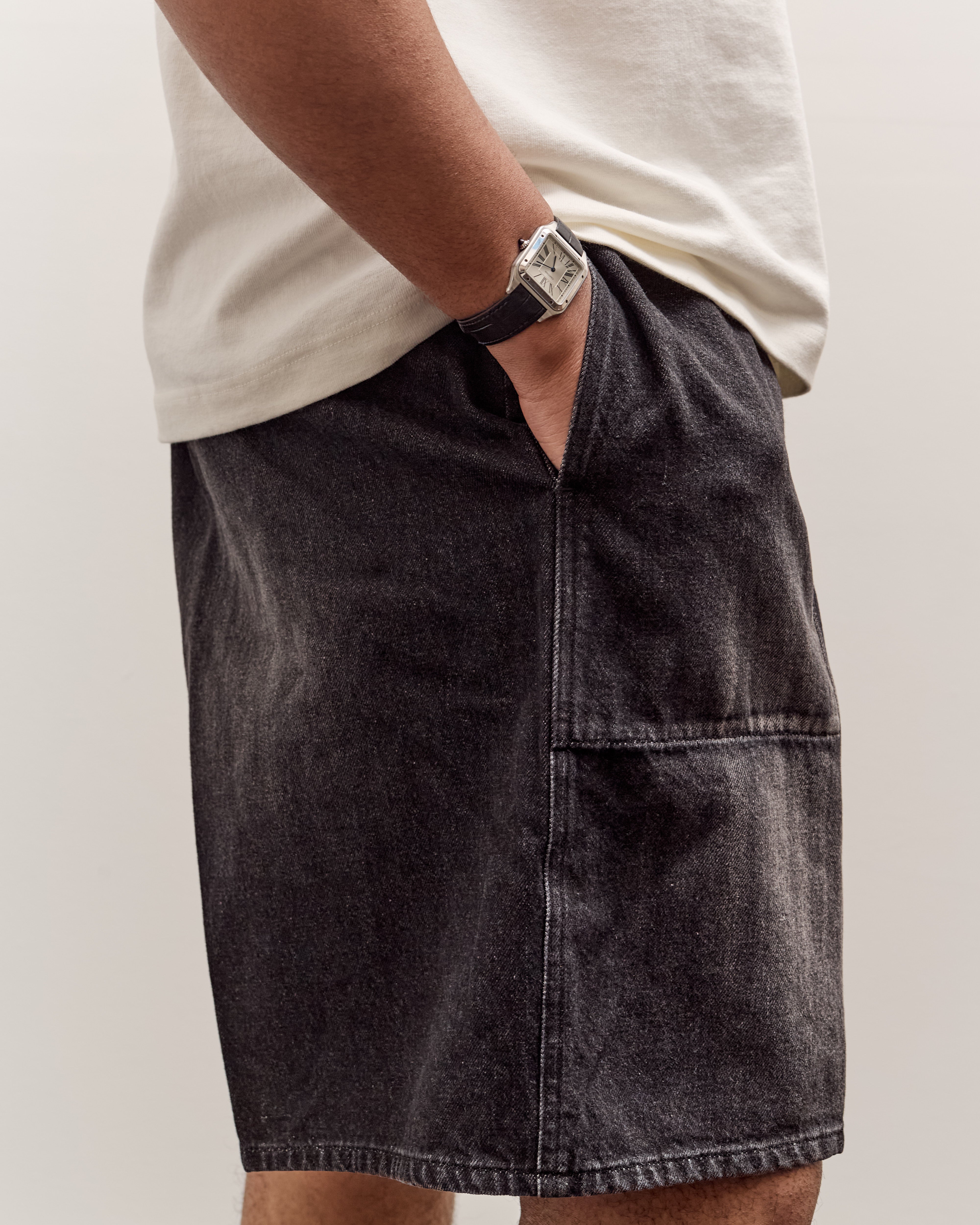 Sillage Circular Fatigue Shorts, Black Denim Damaged – Glasswing