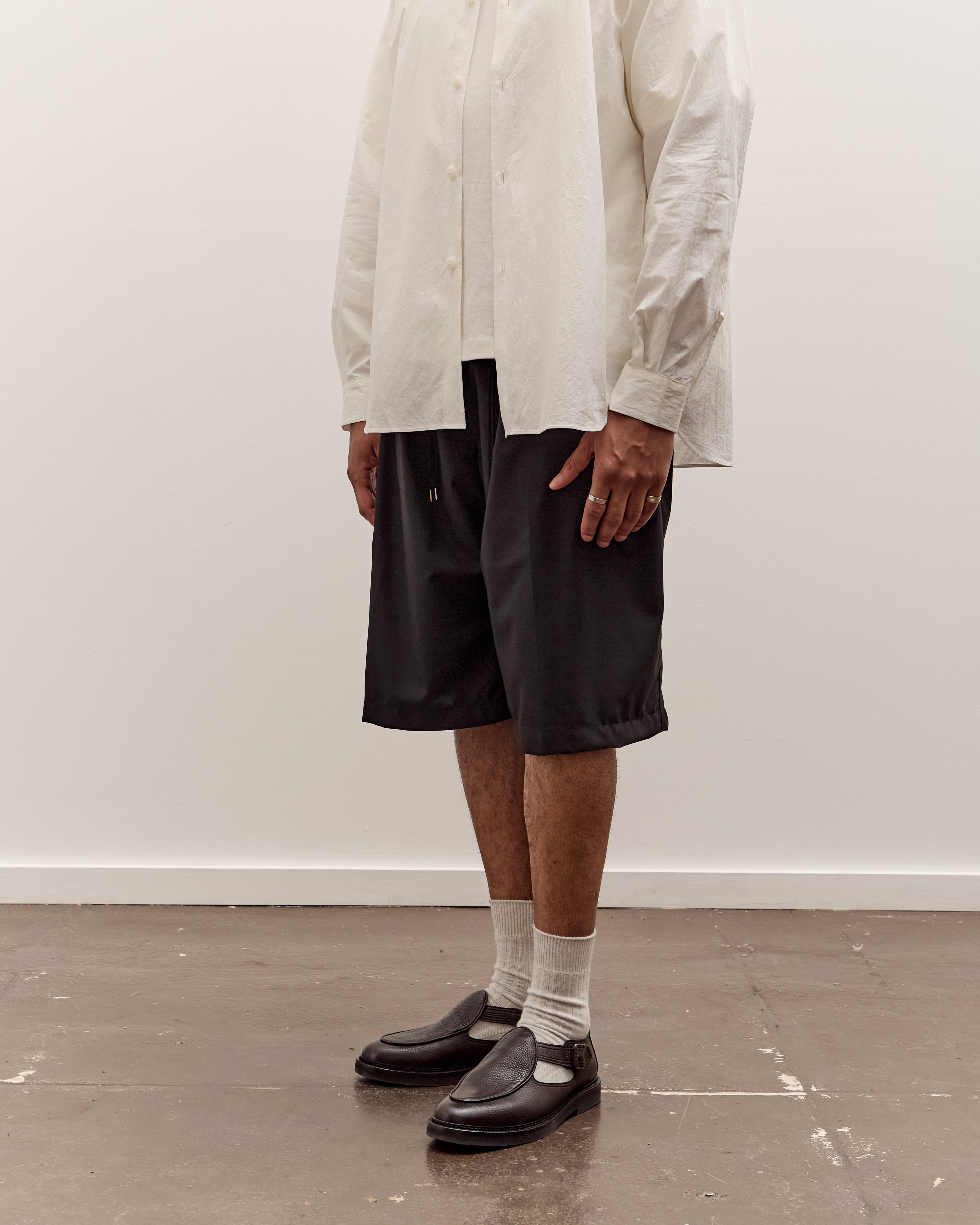 Circular Short Pants, Black – Glasswing