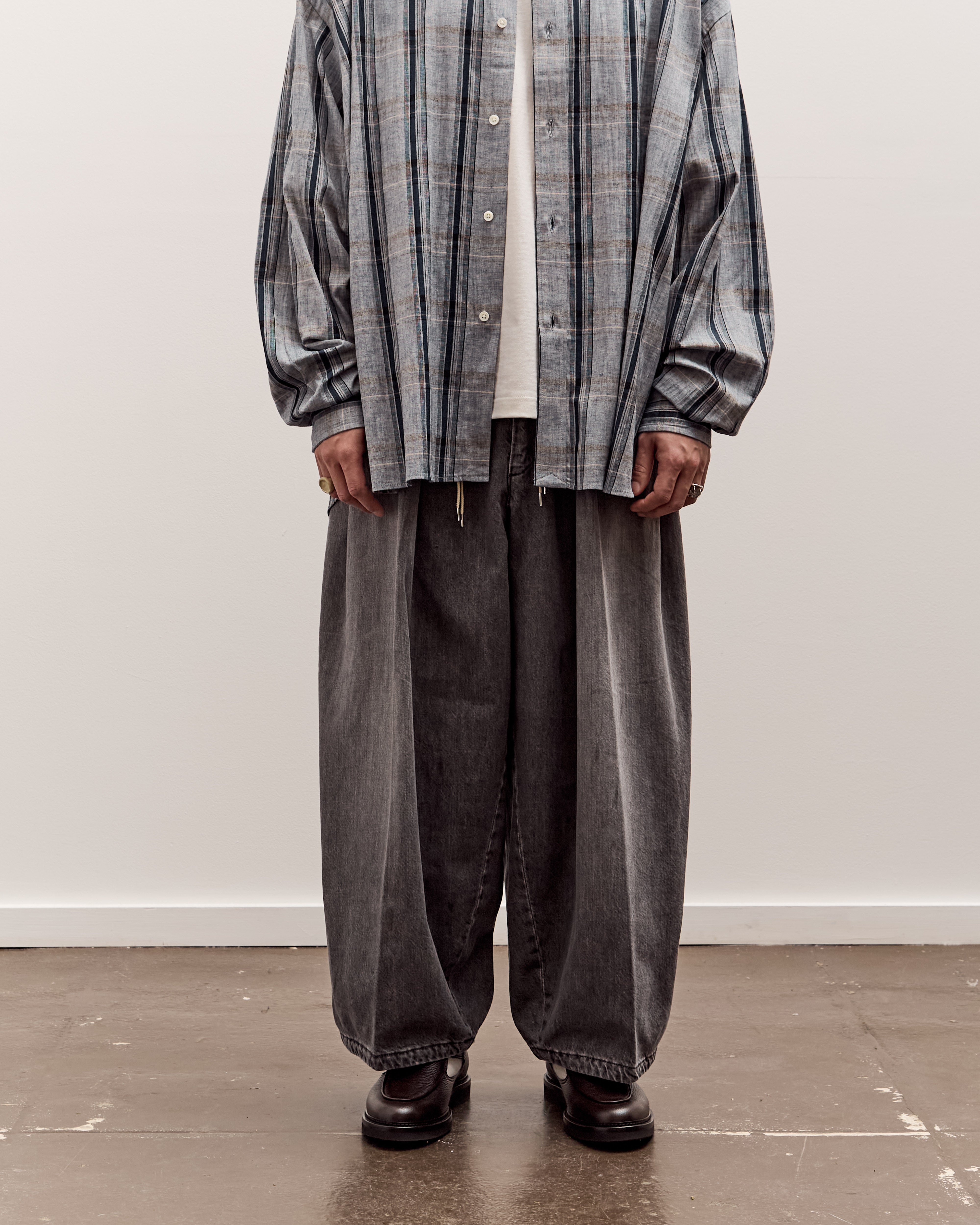 R*i様 sillage circular pants シラージ　サーキュラーパ Sillage シラージ 日本製 CIRCULAR PANTS ナイロンサーキュラーパンツ