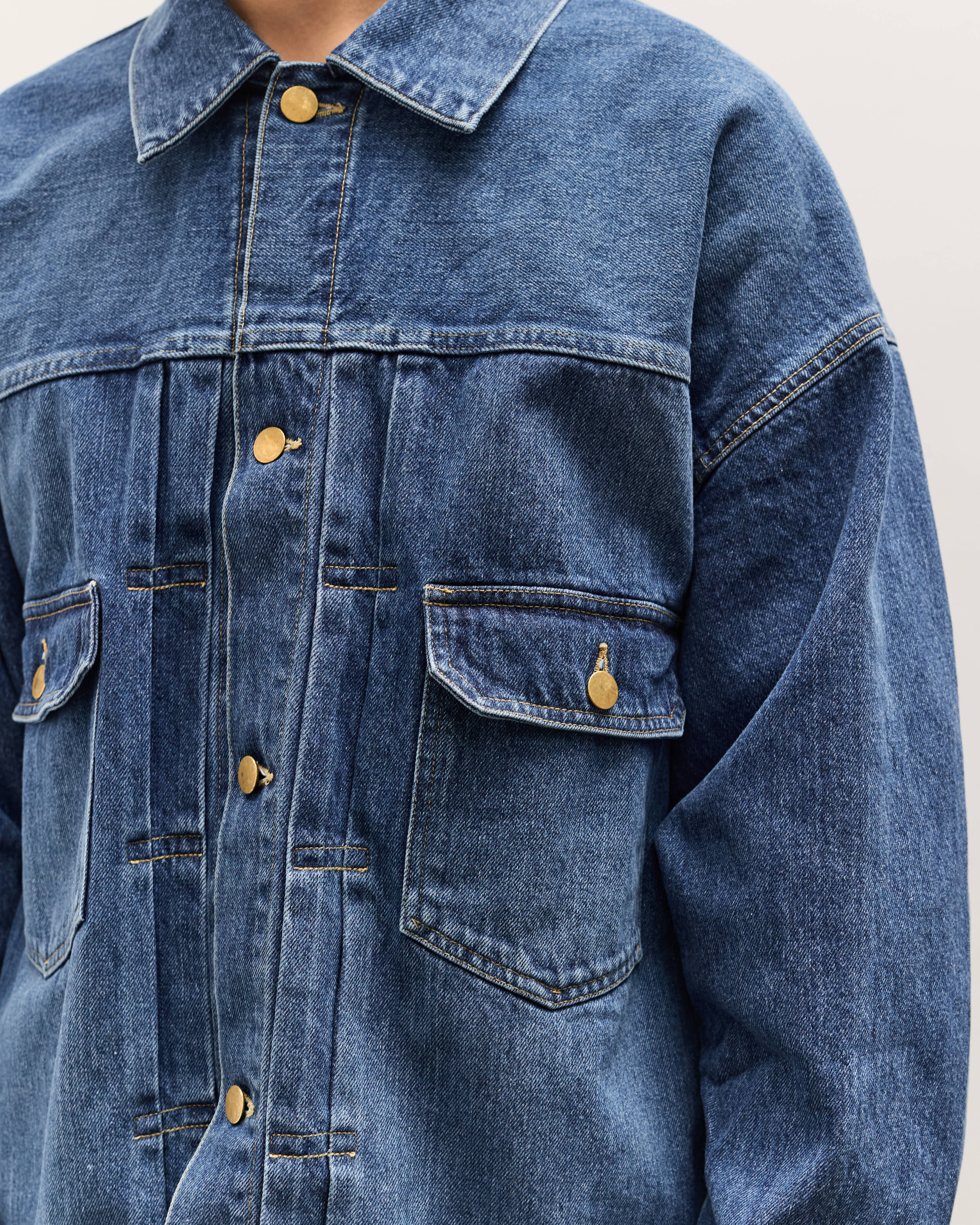 Sillage Trucker Jacket, Denim Damaged – Glasswing