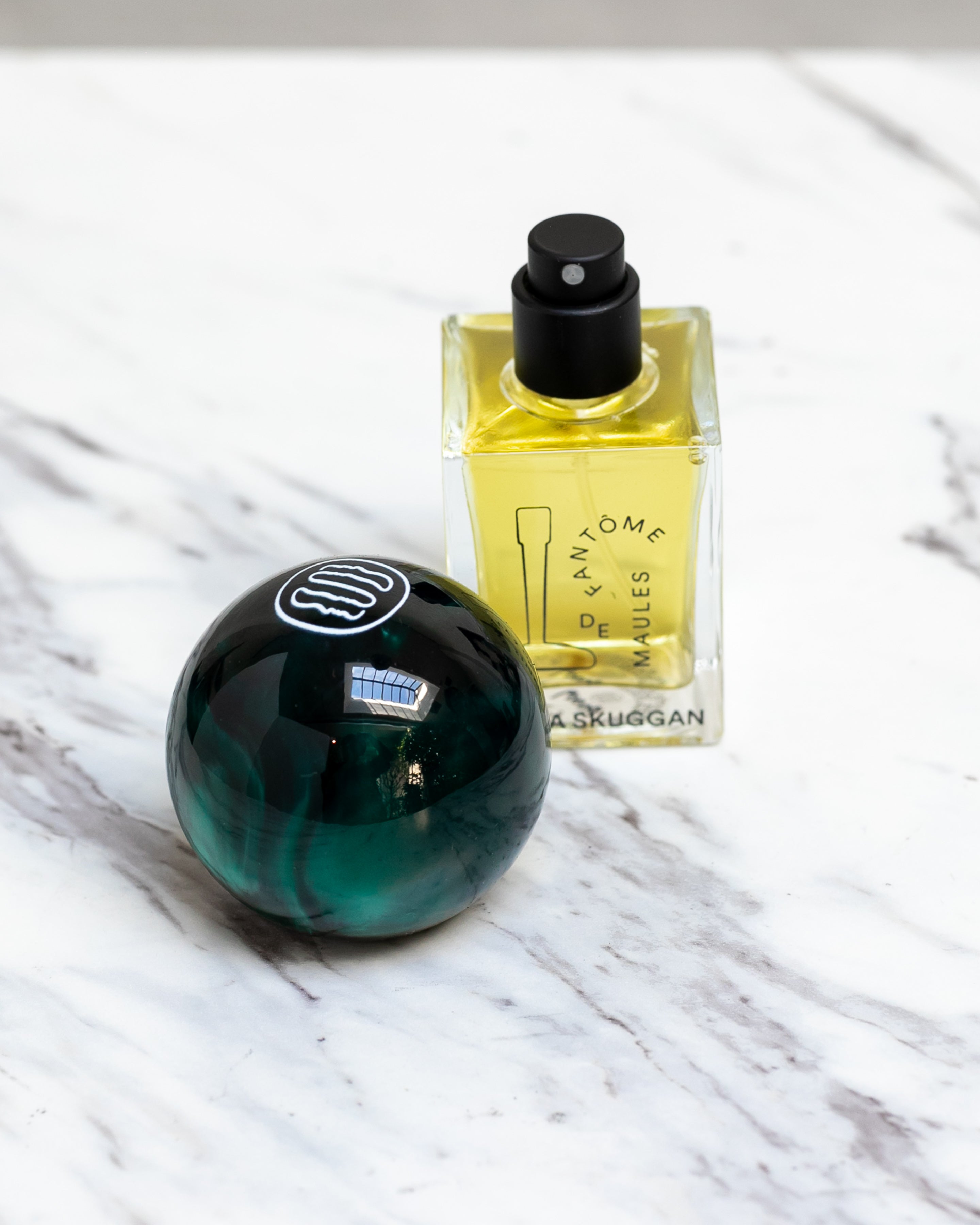 Stora Skuggan Fantome de Maules ストラスクガン Fantôme de Maules, Eau de Parfum, 30 mL. – Little King