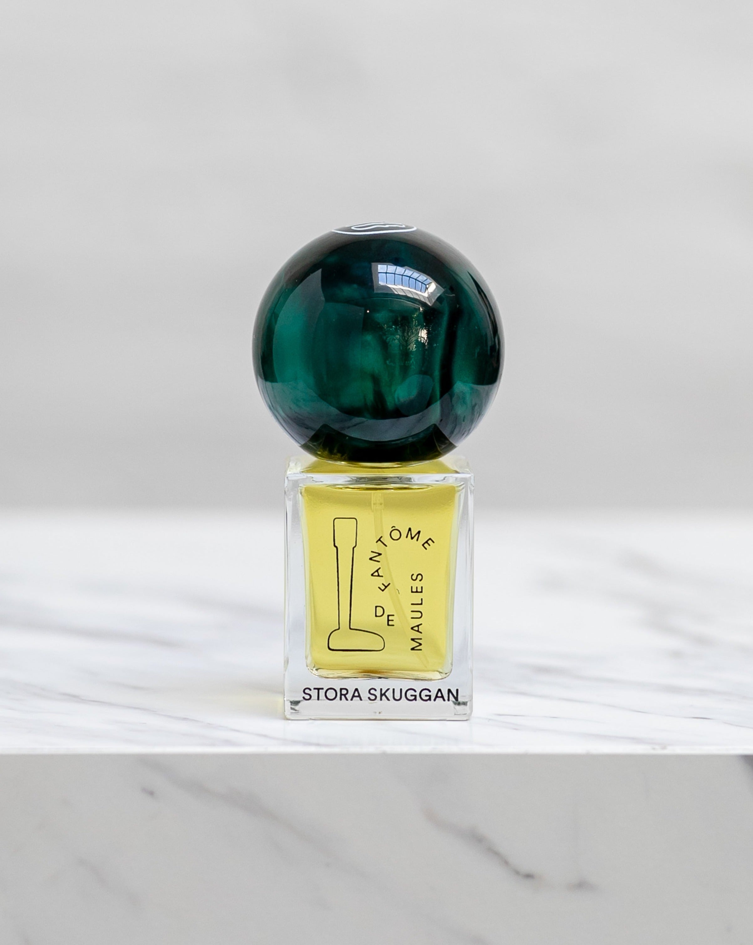 Stora Skuggan Fantome de Maules ストラスクガン ファントム ドゥ ムール｜謎の存在 – NOSE SHOP