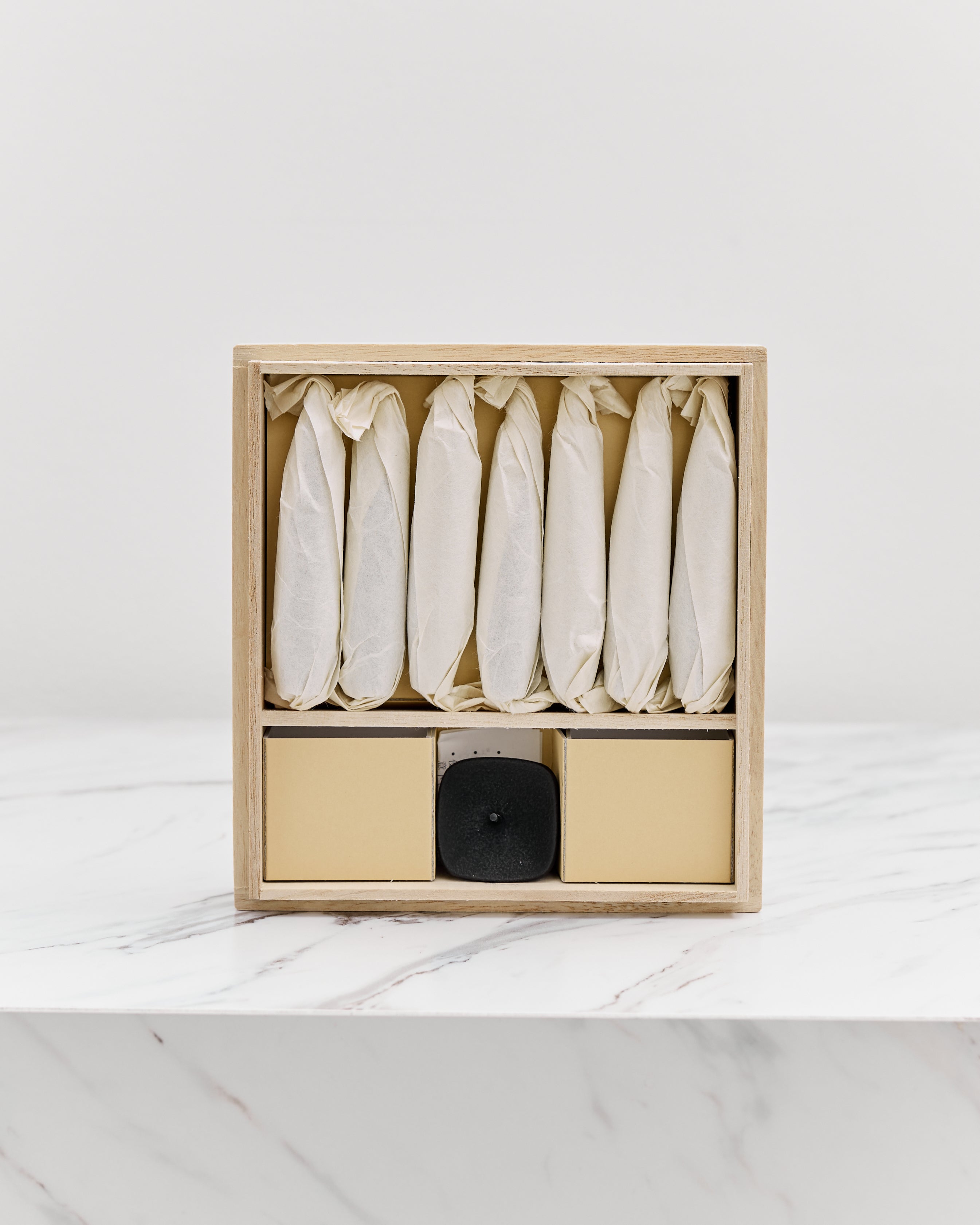 Takazawa Candle, Tohaku Small 6-Pack - Thumbnail 2