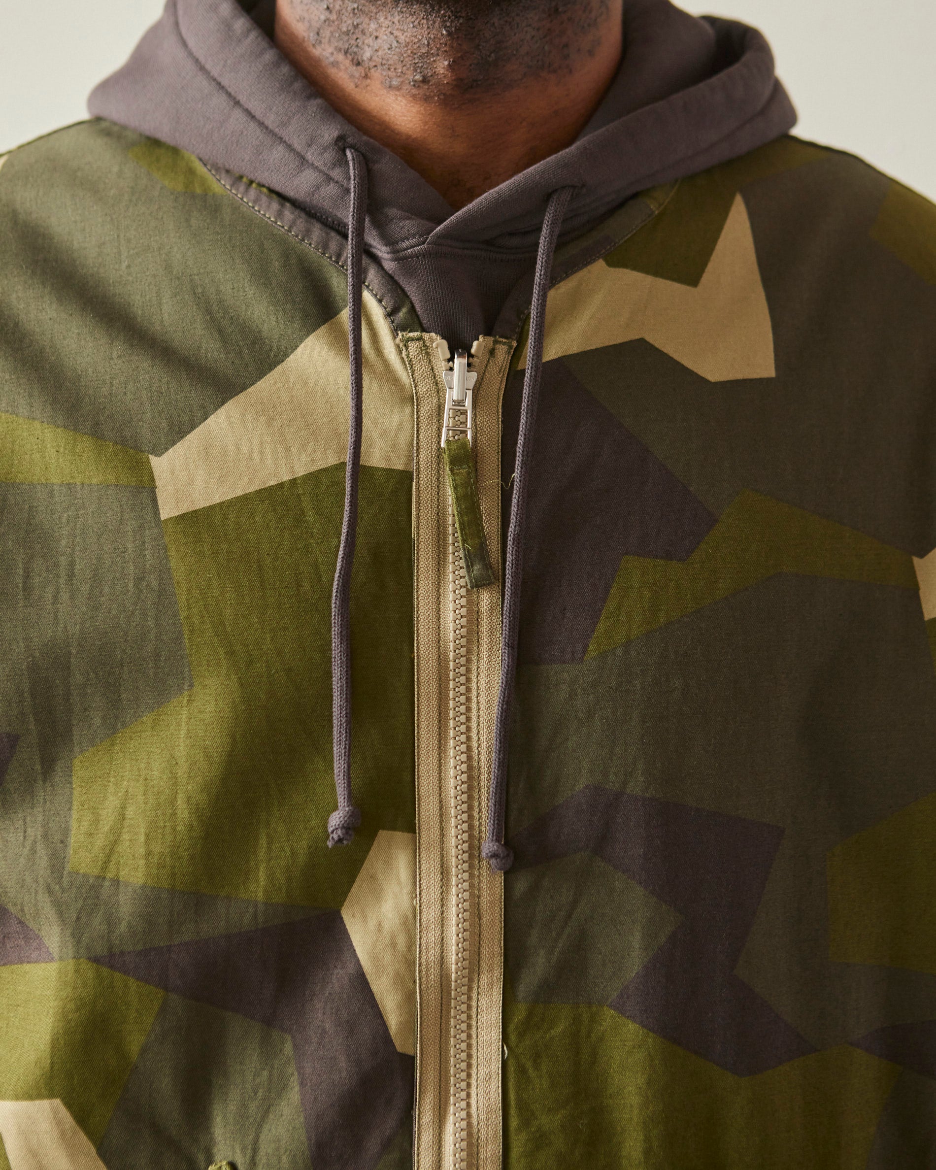 Universal Works Reversible Liner Jacket, Camo Print – Glasswing