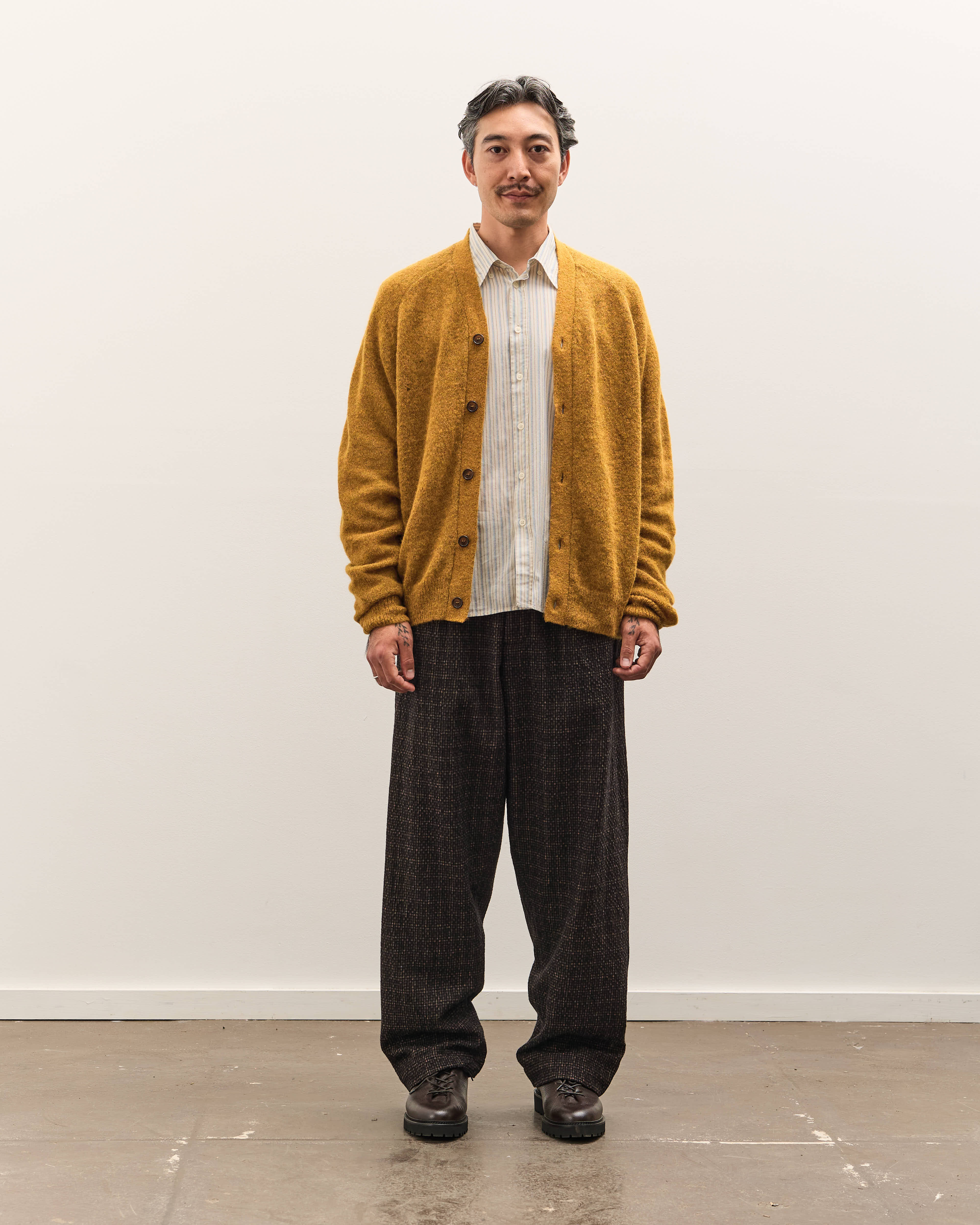 Universal Works David Cardigan, Gold Alpaca – Glasswing