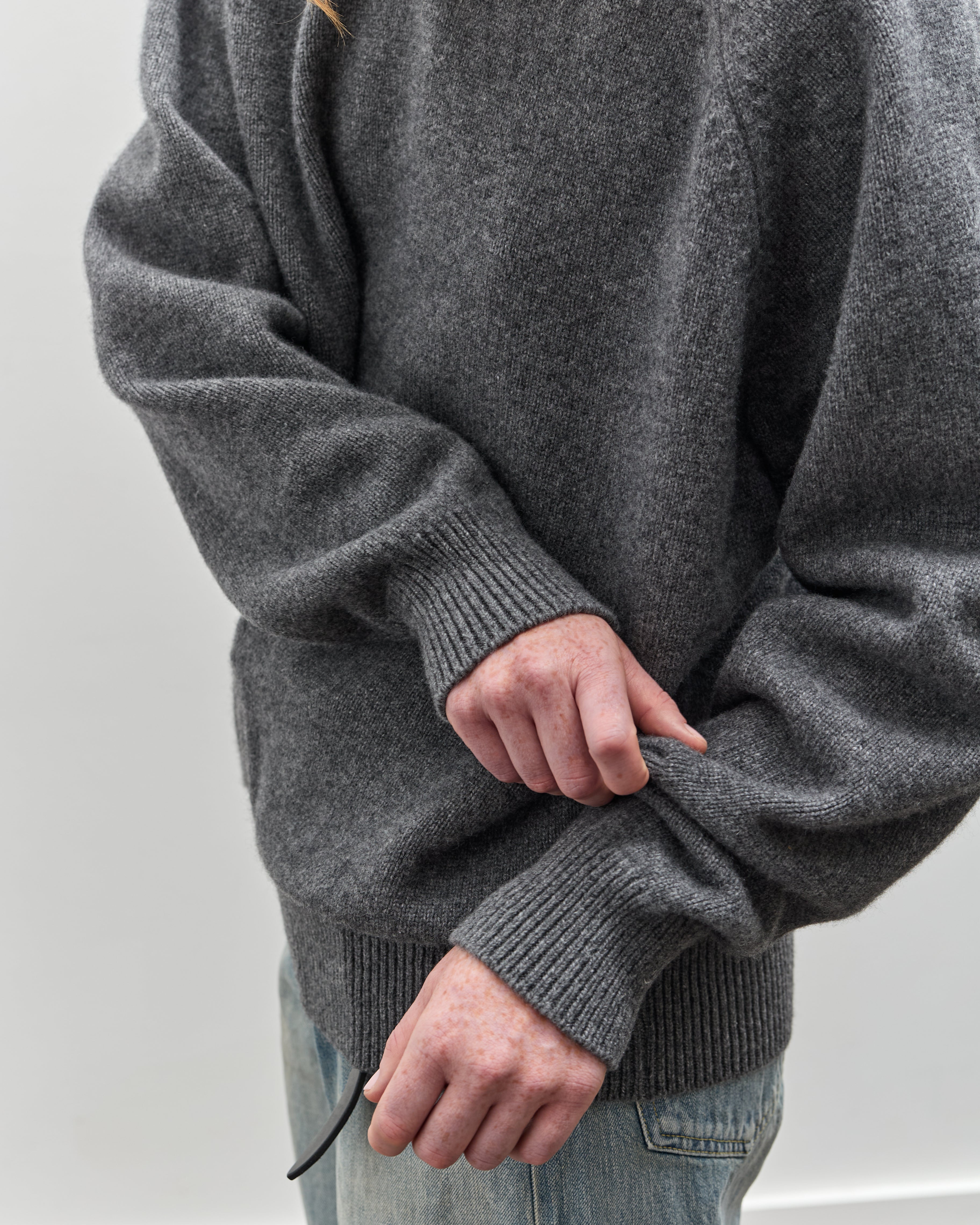 Yoko Sakamoto Raglan Crewneck Knit, Heather Grey – Glasswing