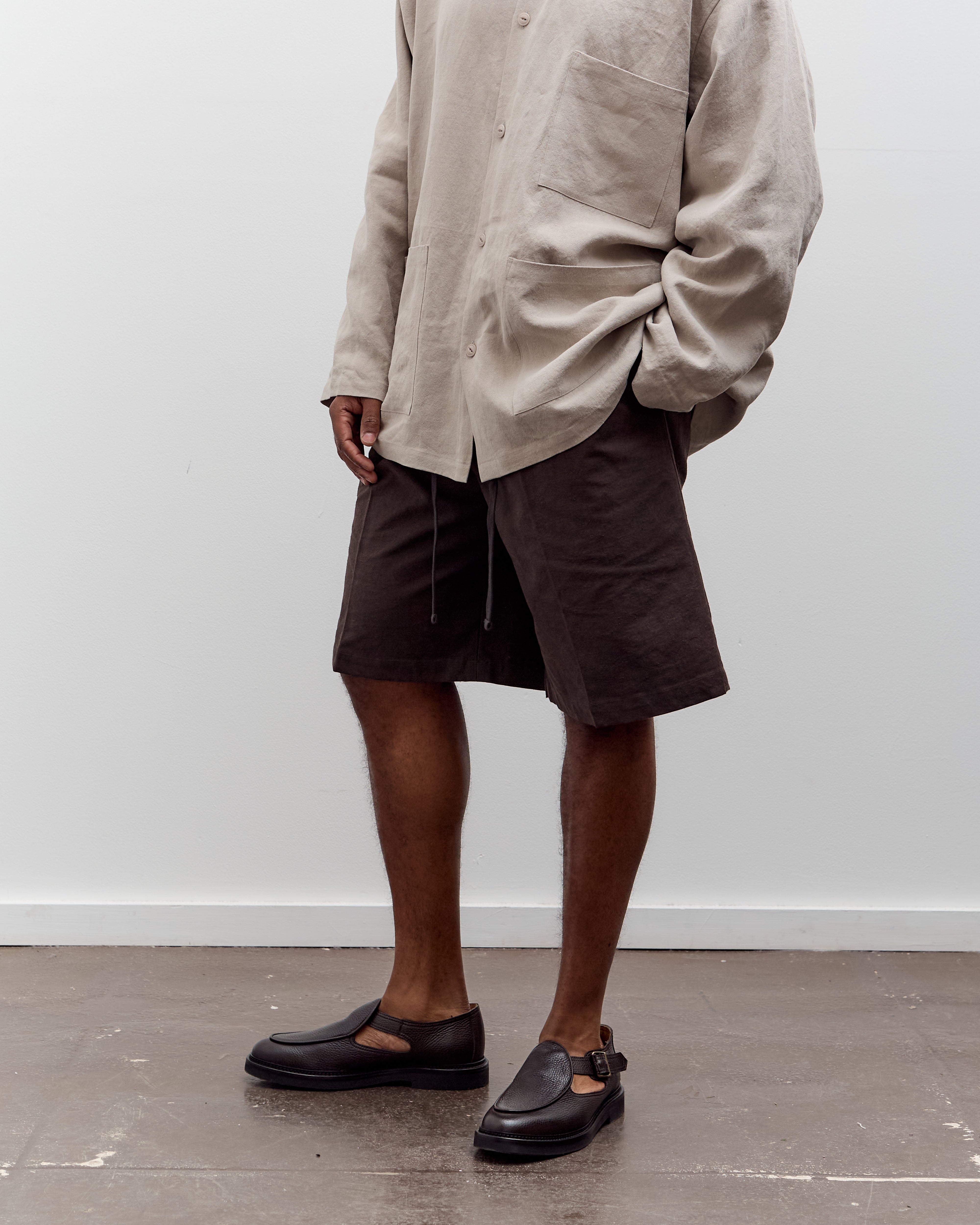 Yoko Sakamoto Double Pleated Short, Brown – Glasswing