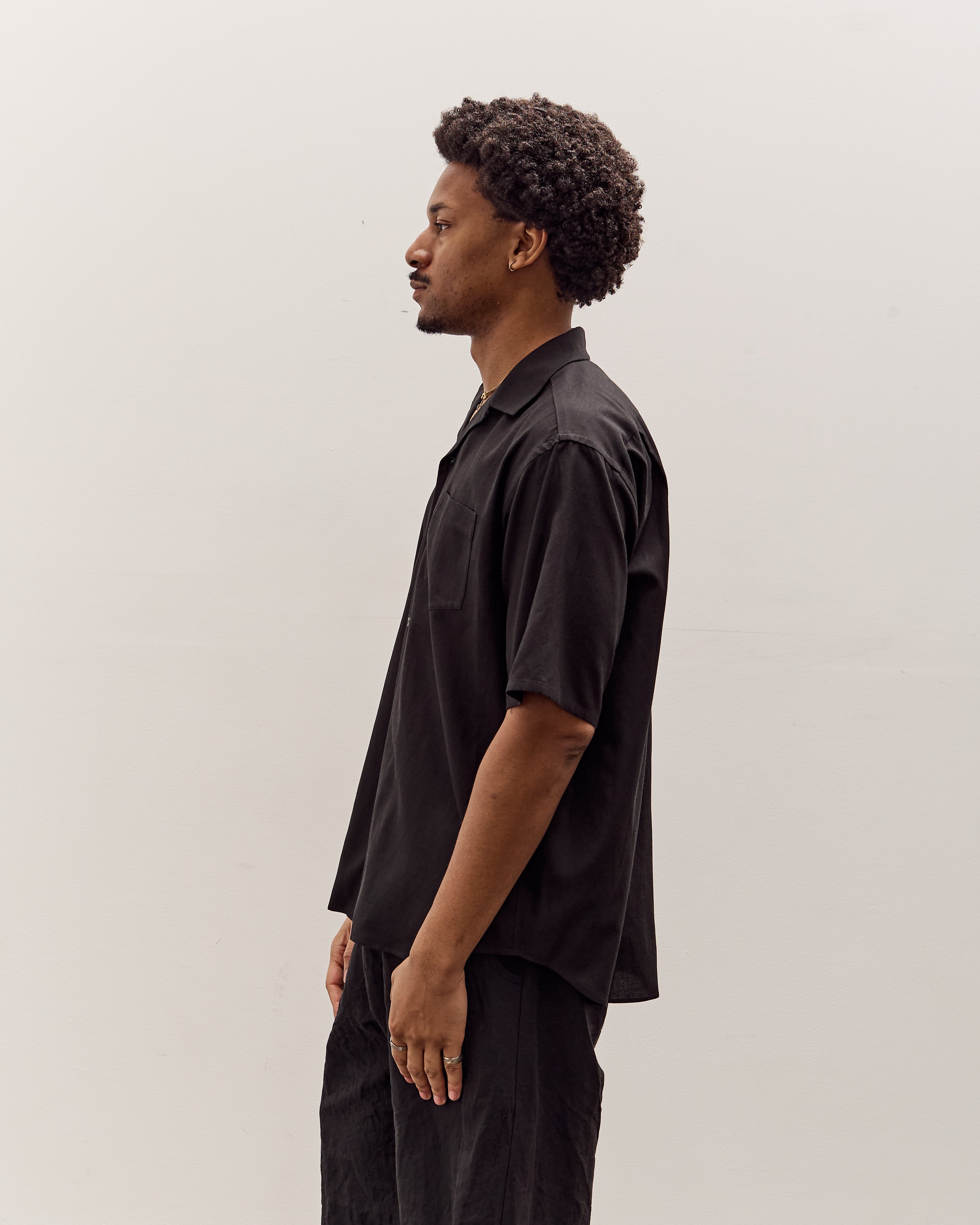 Yoko Sakamoto Open Collar S/S Shirt, Black – Glasswing