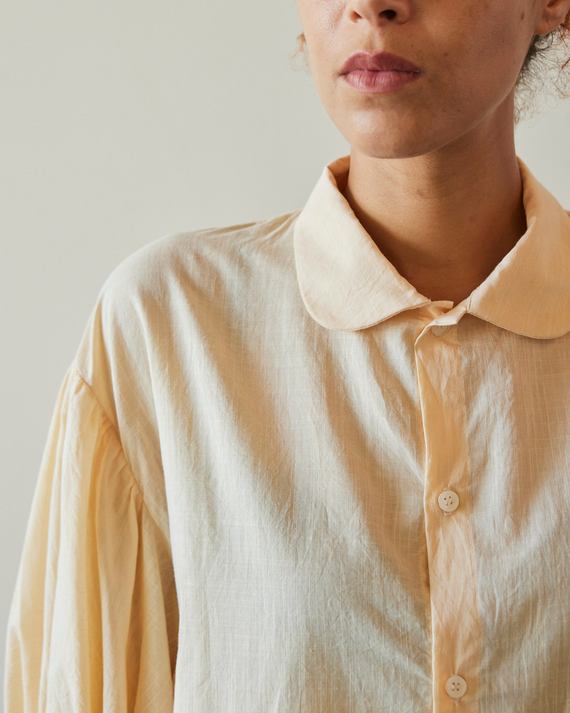 Zii Ropa Leve Top, Creme – Glasswing