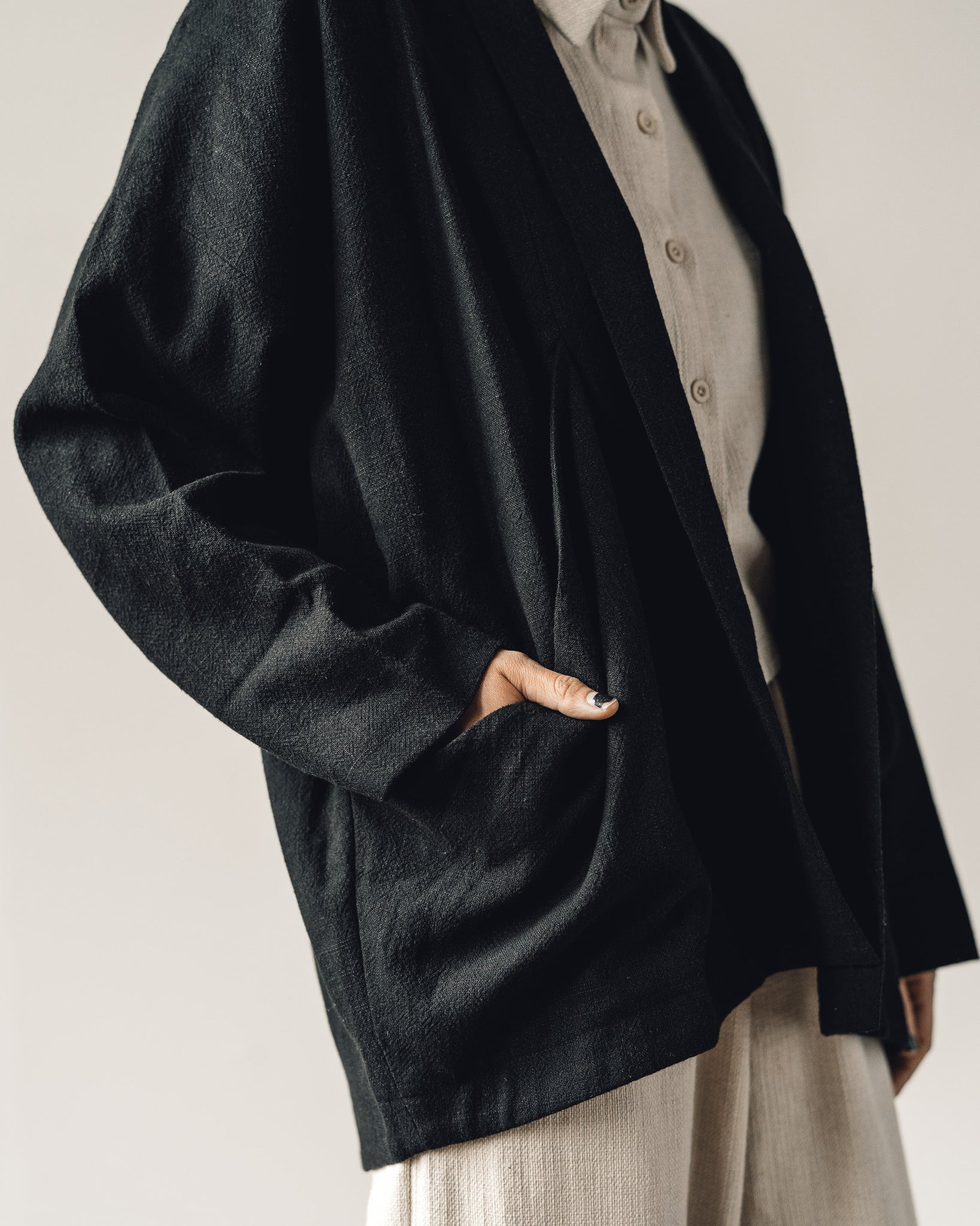 7115 Linen Sumo Jacket, Black