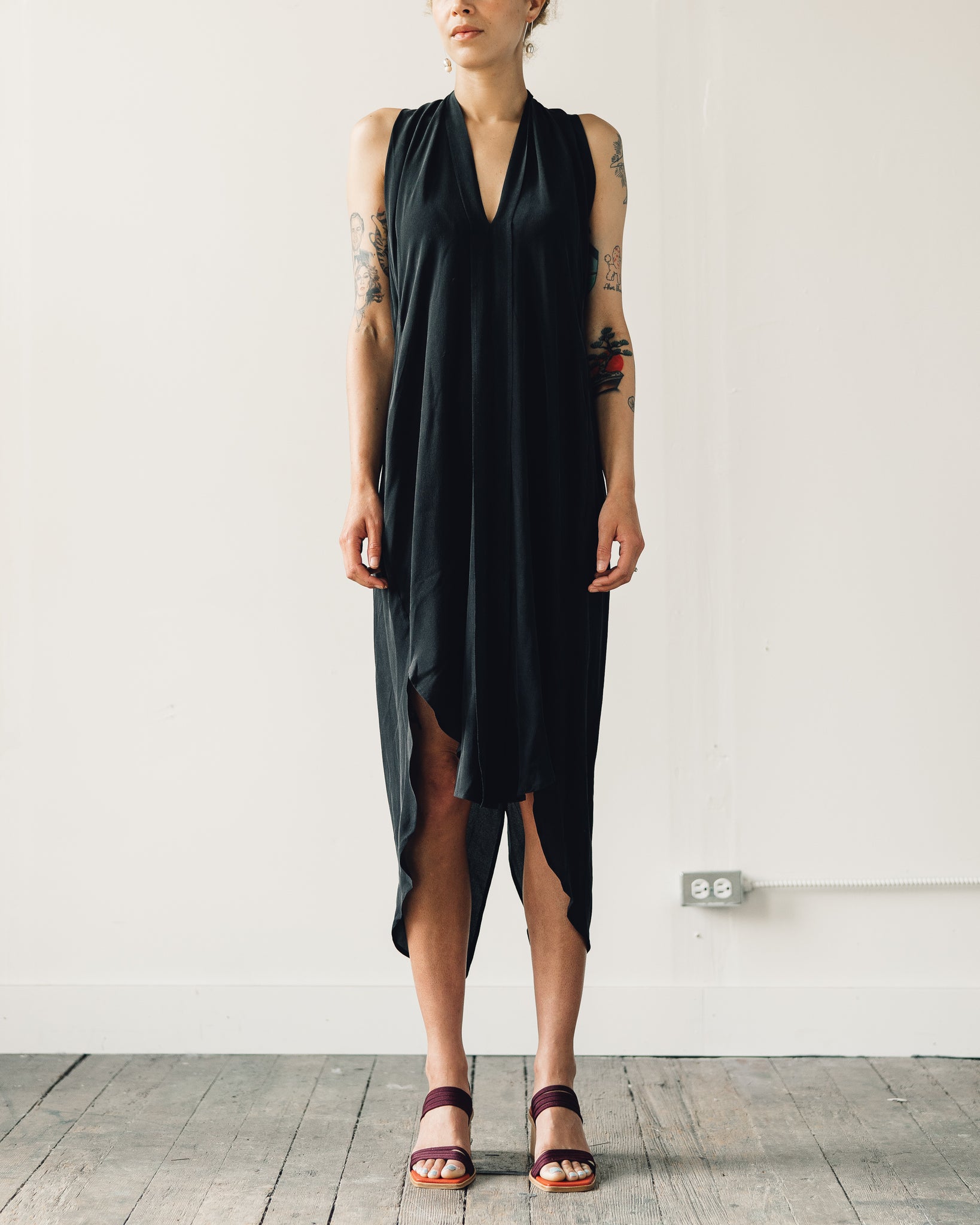 7115 Signature Origami Dress, Black | Glasswing