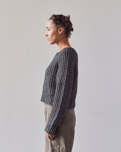 7115 Chunky Cropped Sweater, Frizzy Black