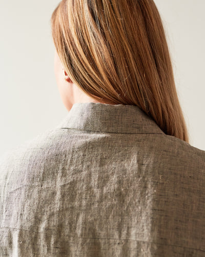 7115 Cropped Button Down Shirt, Black Noise