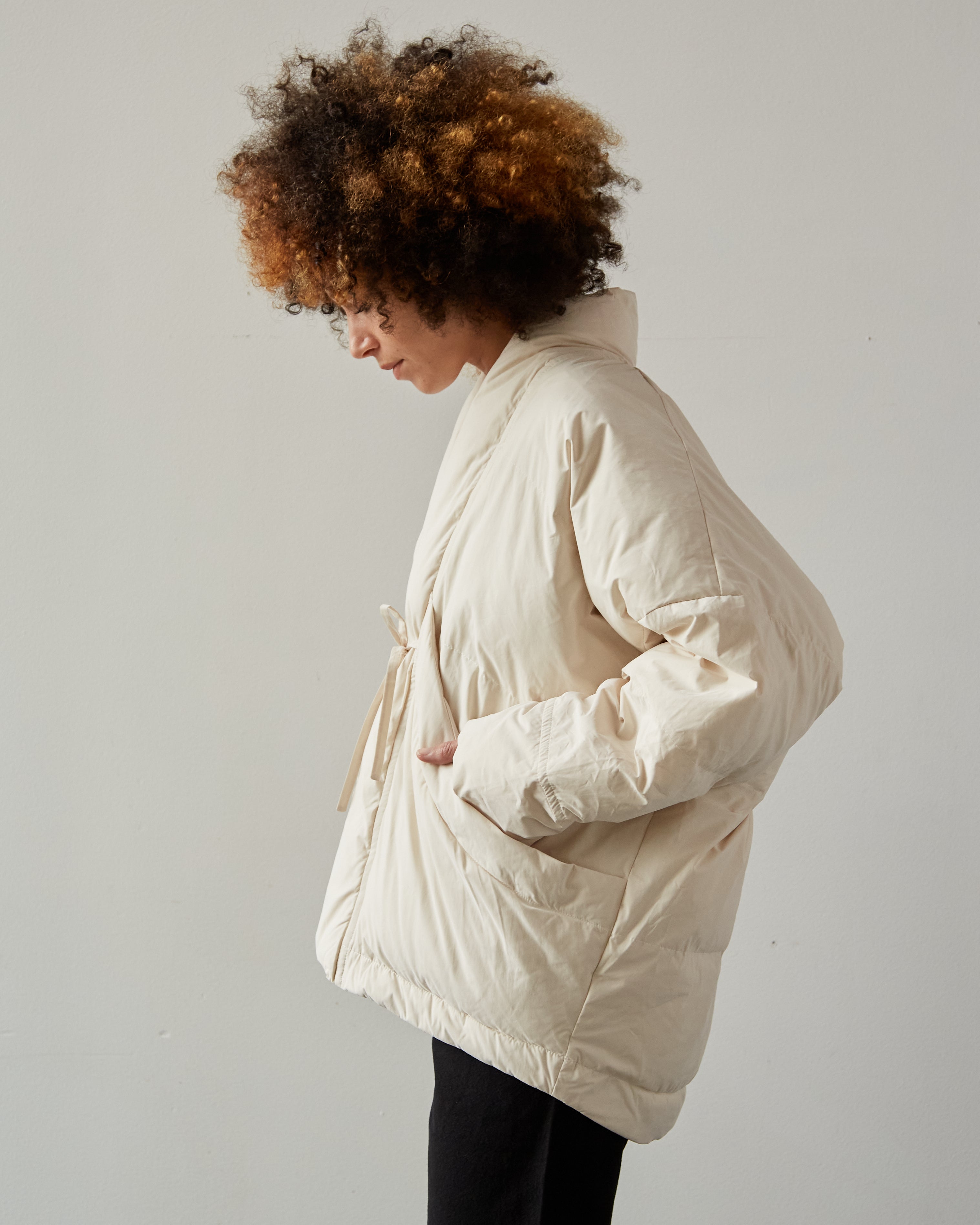 7115 Down Sumo Puffer, Bone White – Glasswing