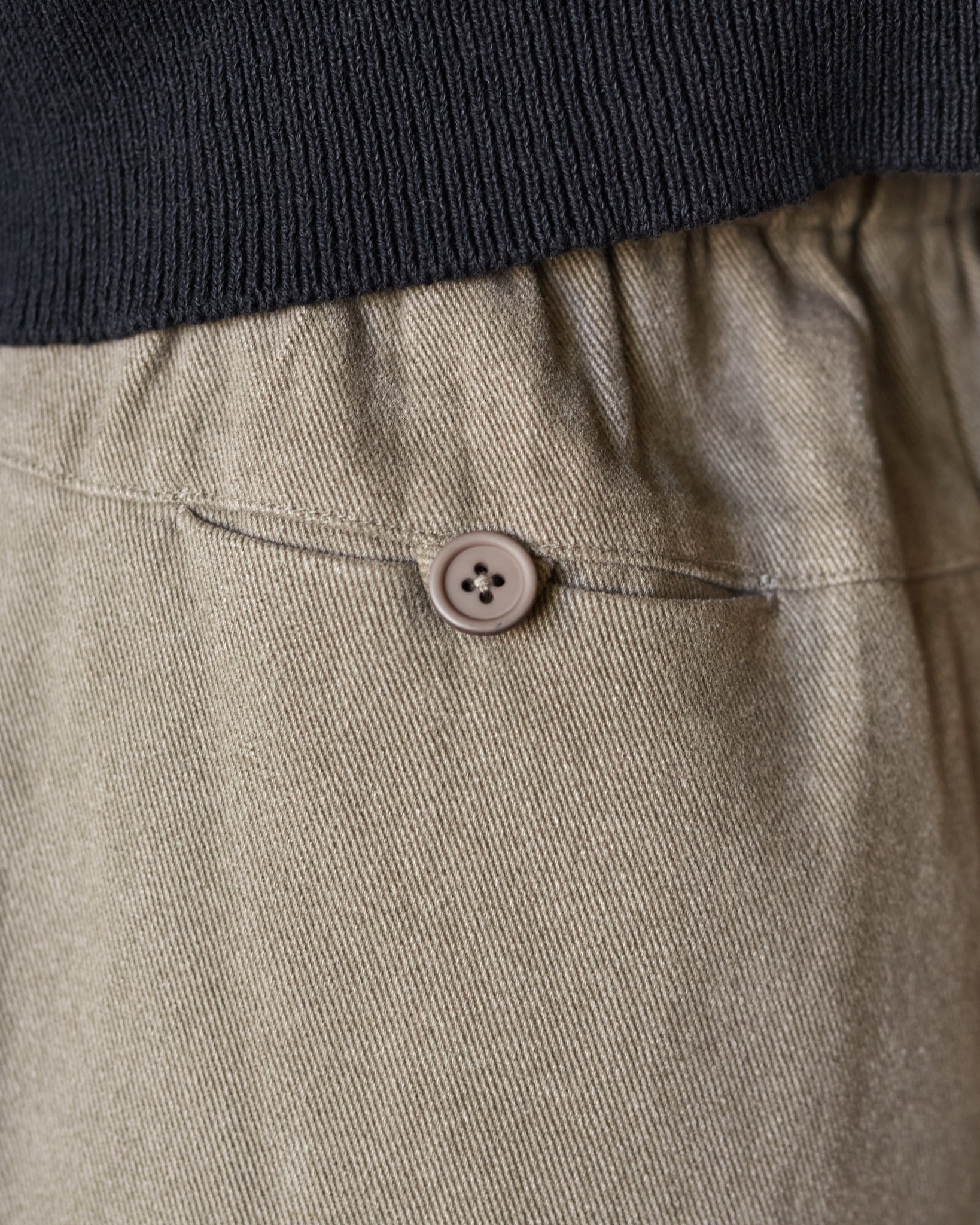7115 Heavy Canvas Pleated Trouser, Light Umber