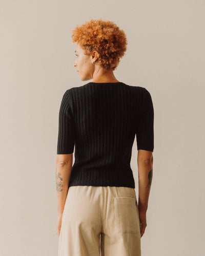 7115 Molly Ribbed Short Sleeve Top, Black