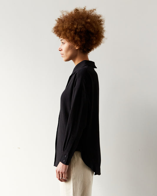 7115 Signature Dolman Shirt, Black