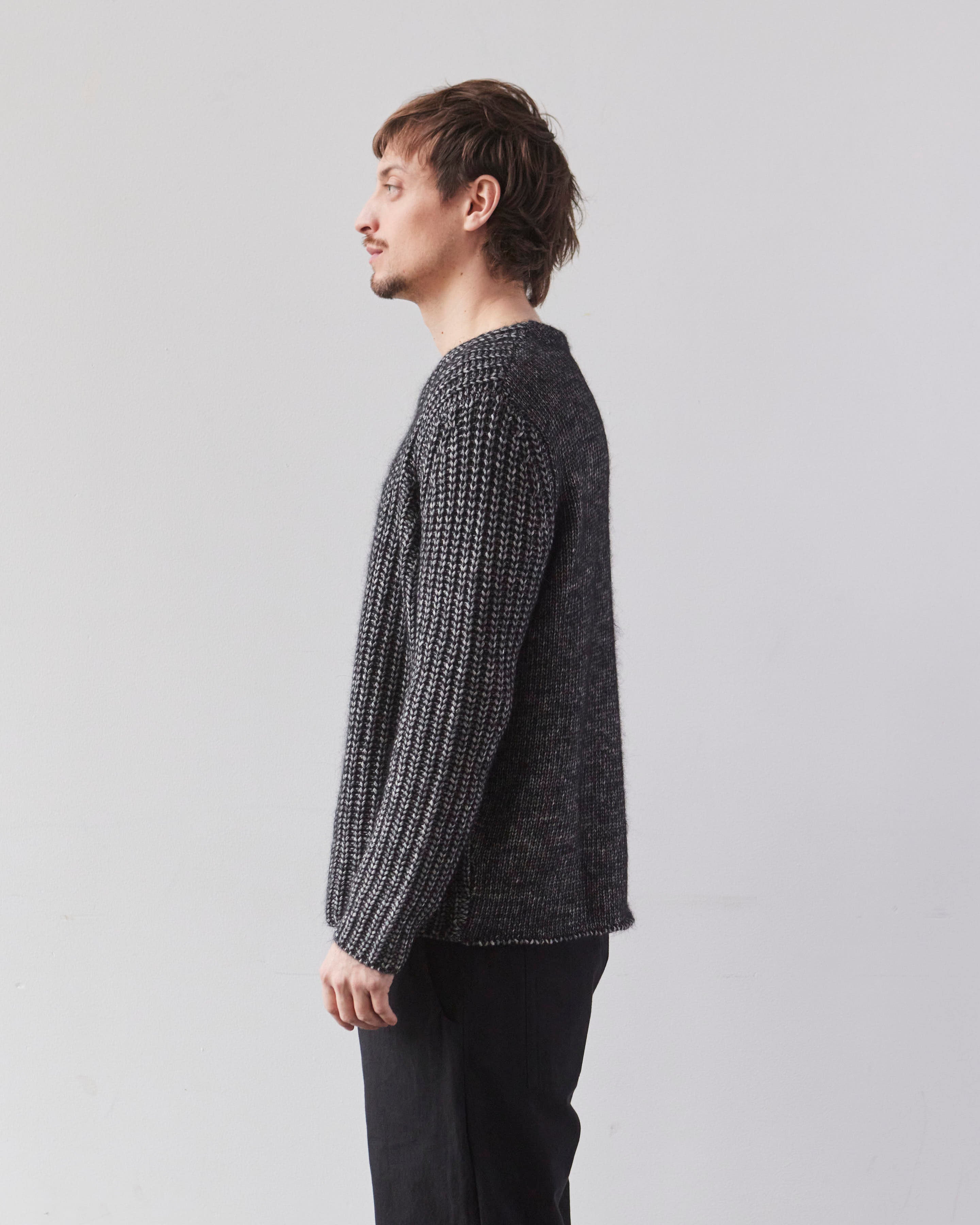 7115 Unisex Chunky Fisherman Sweater, Frizzy Black – Glasswing