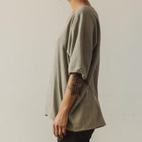 Black Crane Loose Tee, Stone