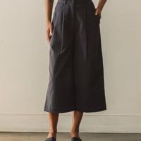 7115 Pleated Skate Trouser, Navy