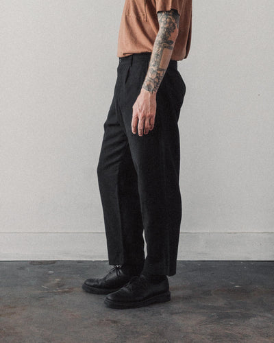 Evan Kinori Single Pleat Pant, Black Linen/Wool Twill