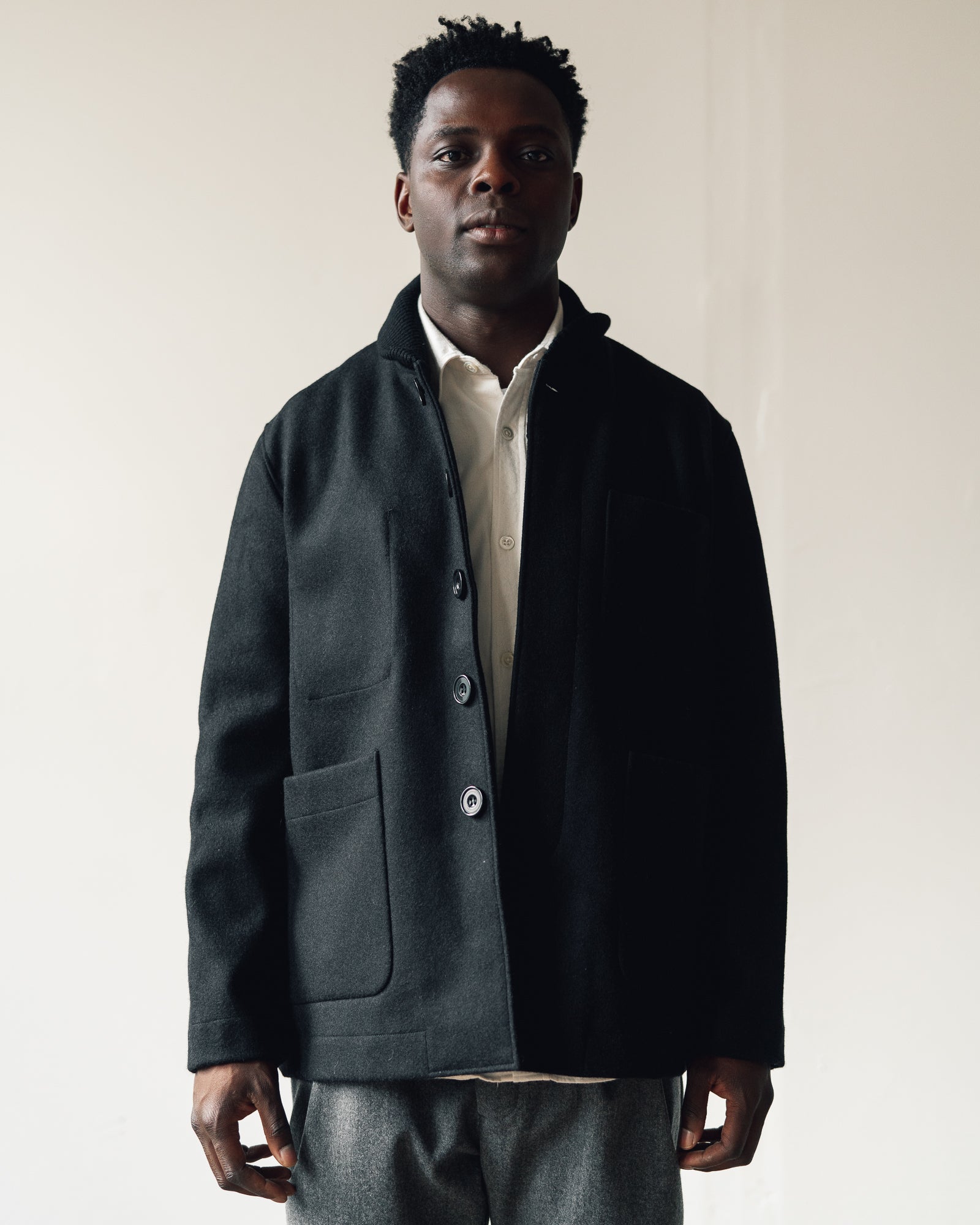 Arpenteur Atlas Coat, Black – Glasswing