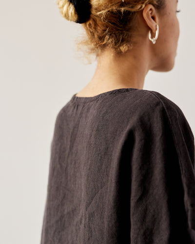 Black Crane Linen Box Top, Black