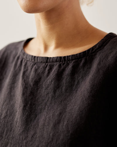 Black Crane Linen Box Top, Black
