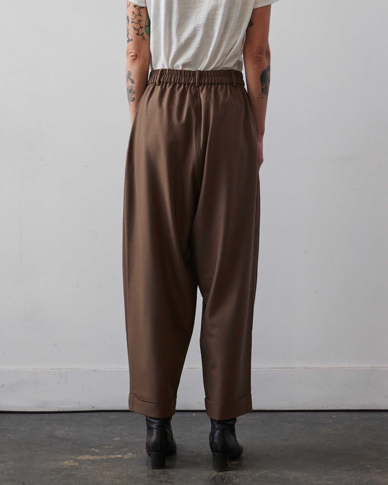 CORDERA - Corduroy Carrot Pants in Off White