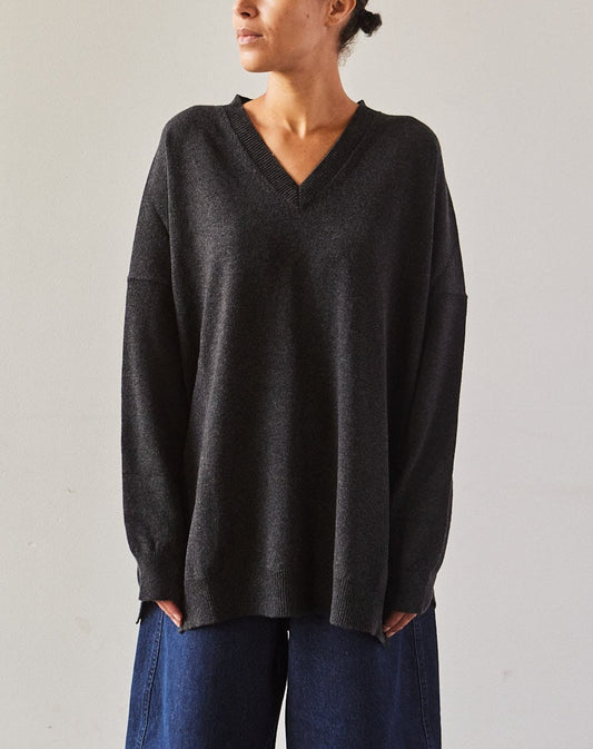 Cordera Cashmere V-neck Sweater, Anthracite