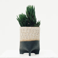 Ayame Bullock Three Legged Planter Pot