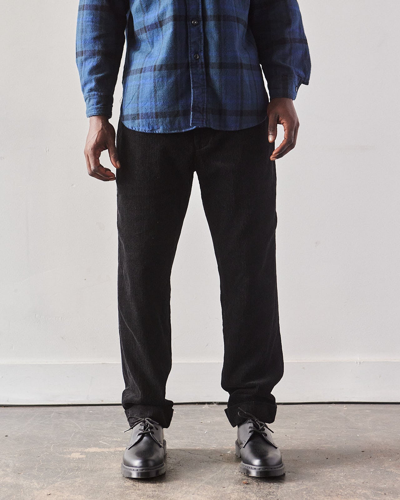Engineered Garments 8W Corduroy Andover Pant, Black | Glasswing