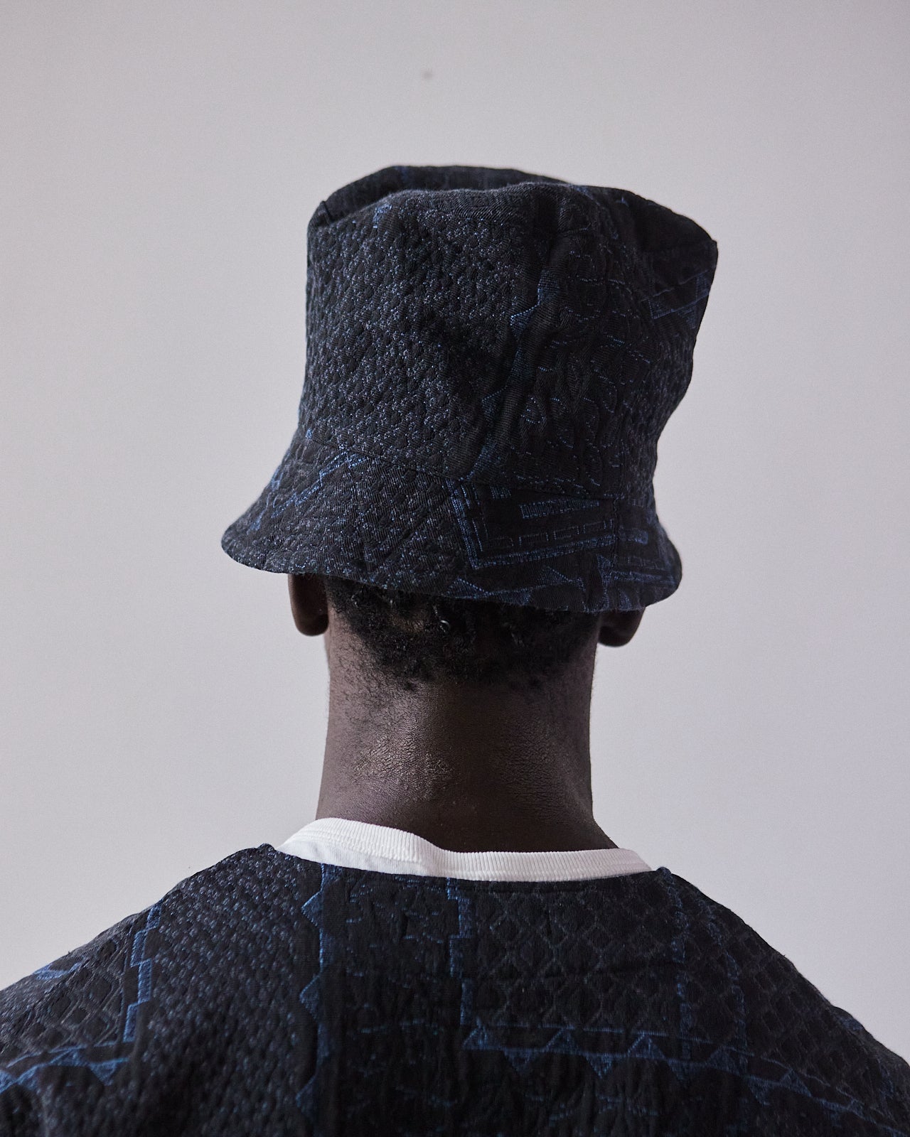 Engineered Garments Geo Jacquard Bucket Hat, Black/Navy – Glasswing