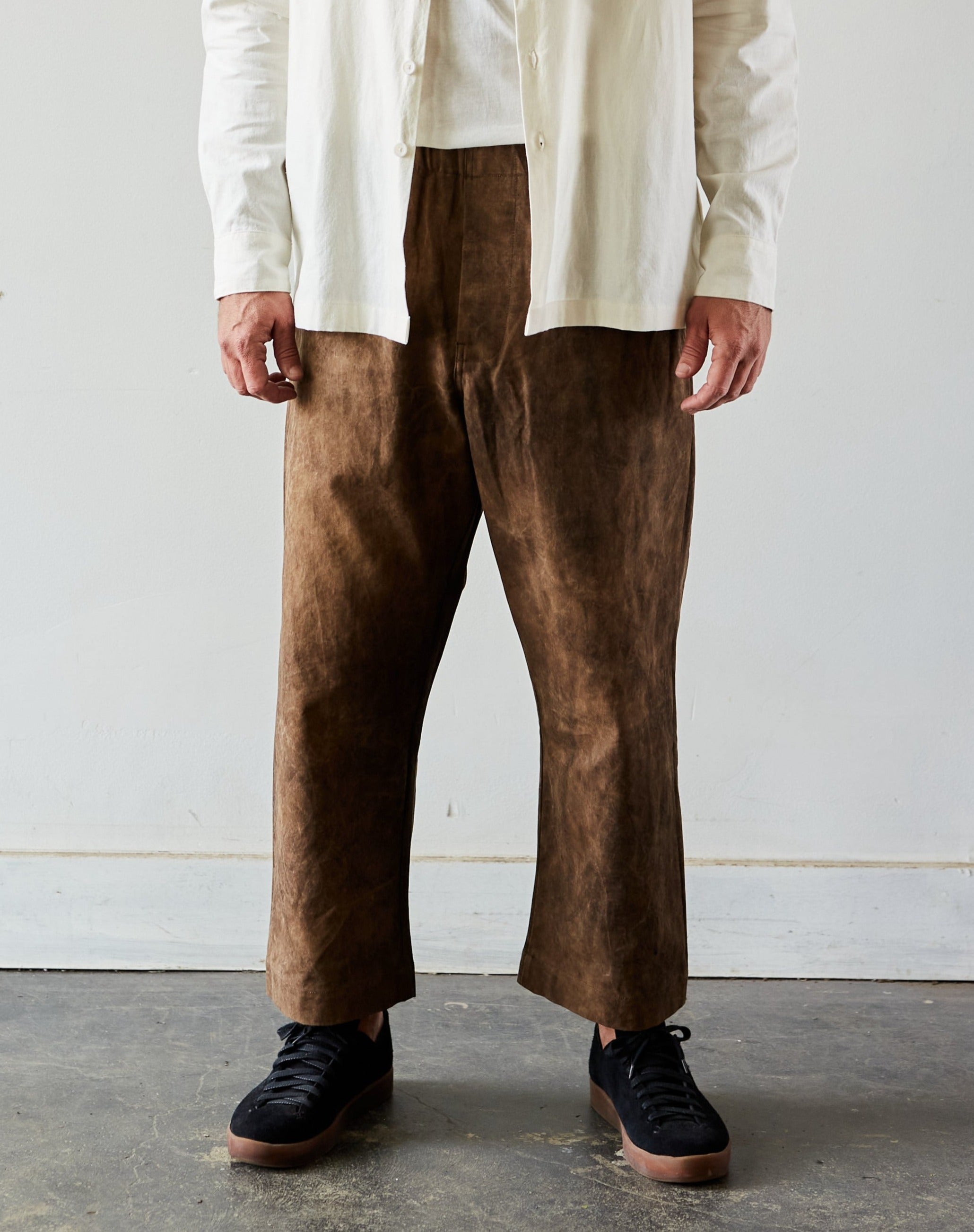 Evan Kinori Elastic Pant, Kakishibu | Glasswing