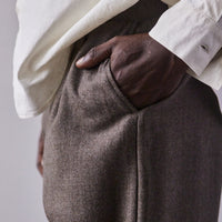 Evan Kinori Single Pleat Wool Pant, Taupe
