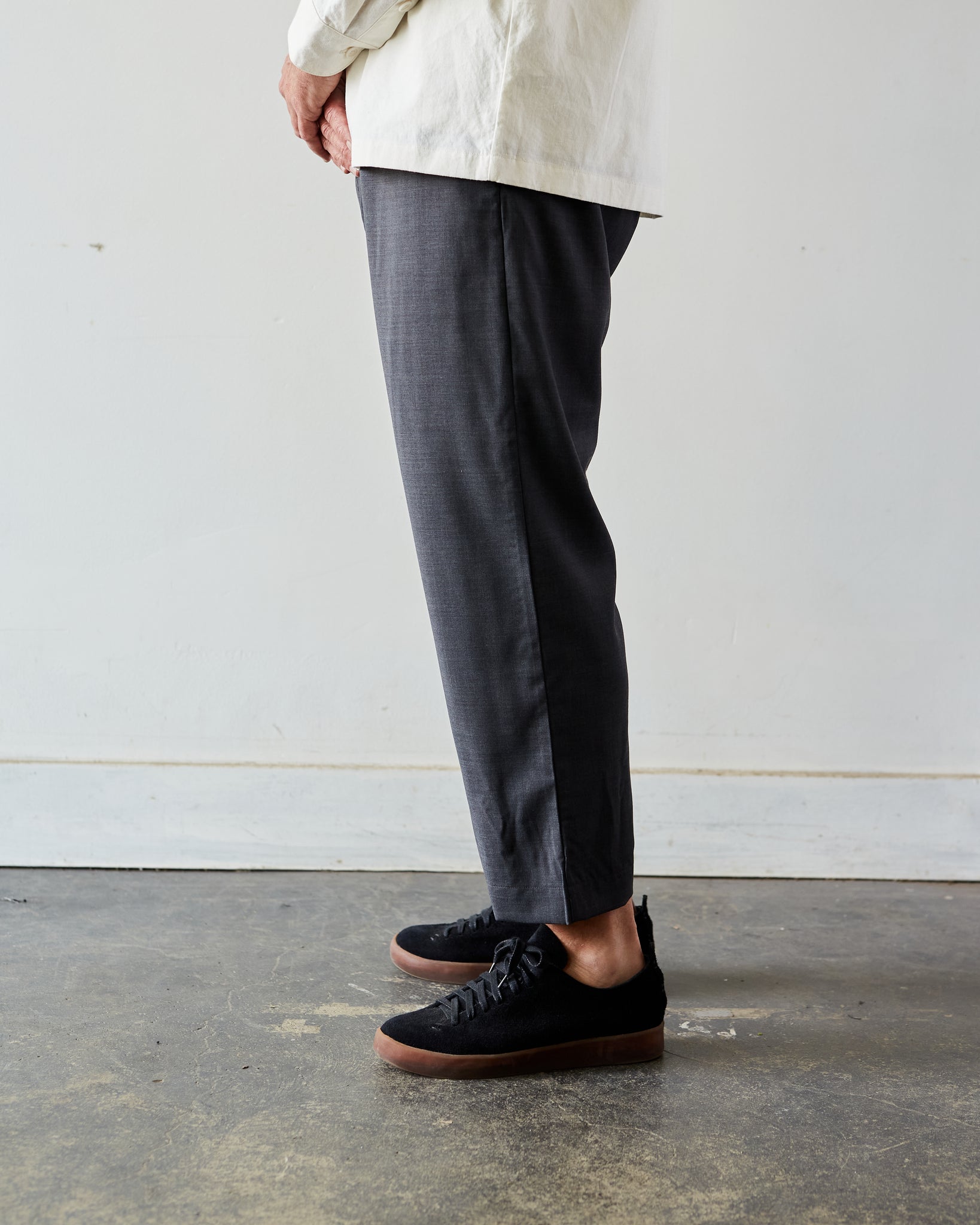 Evan Kinori Tropical Wool Elastic Pant, Grey | Glasswing