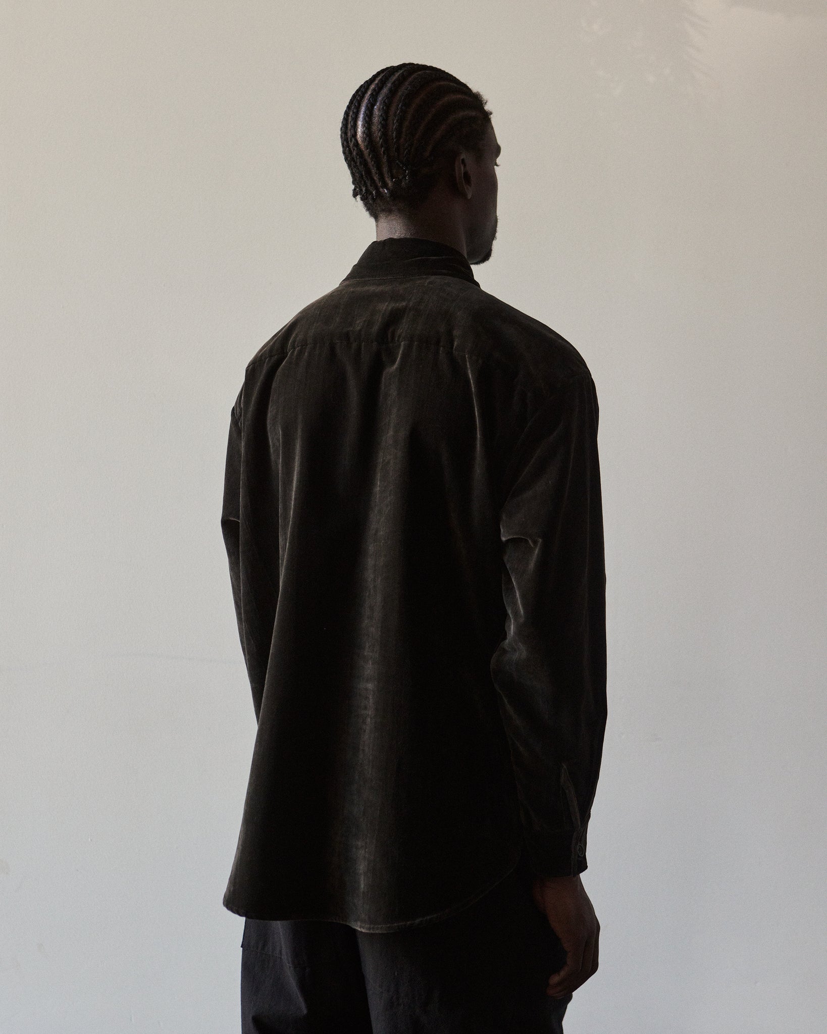 Evan Kinori Velvet Big Shirt, Natural Black | Glasswing