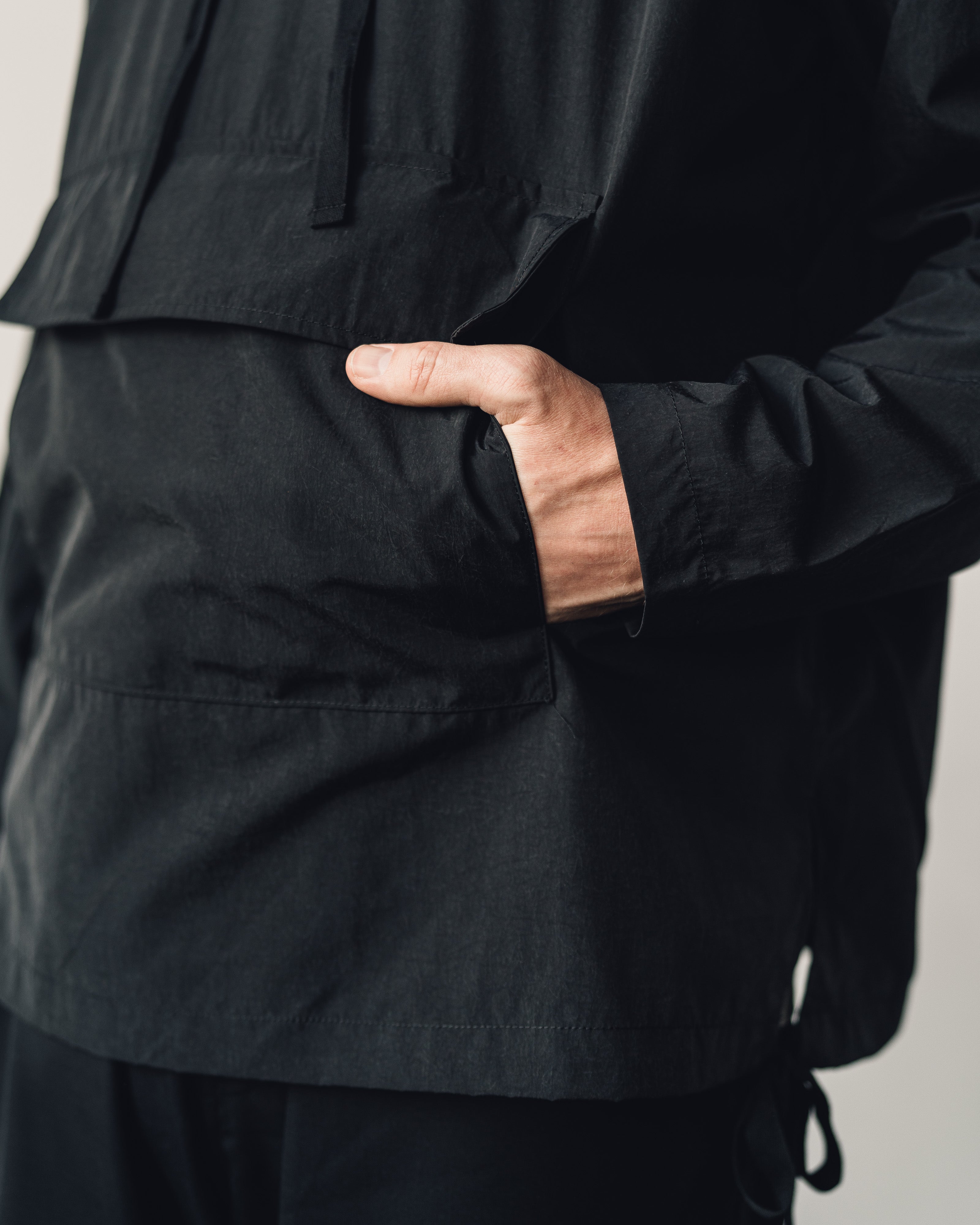 Evan Kinori Anorak, Black – Glasswing