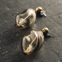Crescioni Pia Earring, Smoke