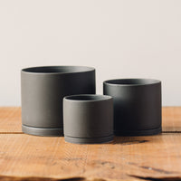 Kinto Cylinder Pot & Saucer, Dark Gray