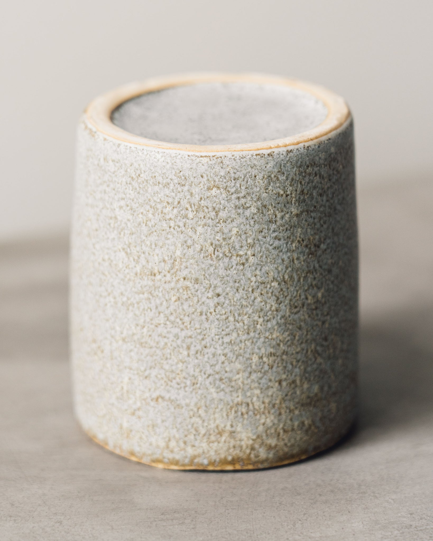 Tiburon Ceramic Cup, Light Grey