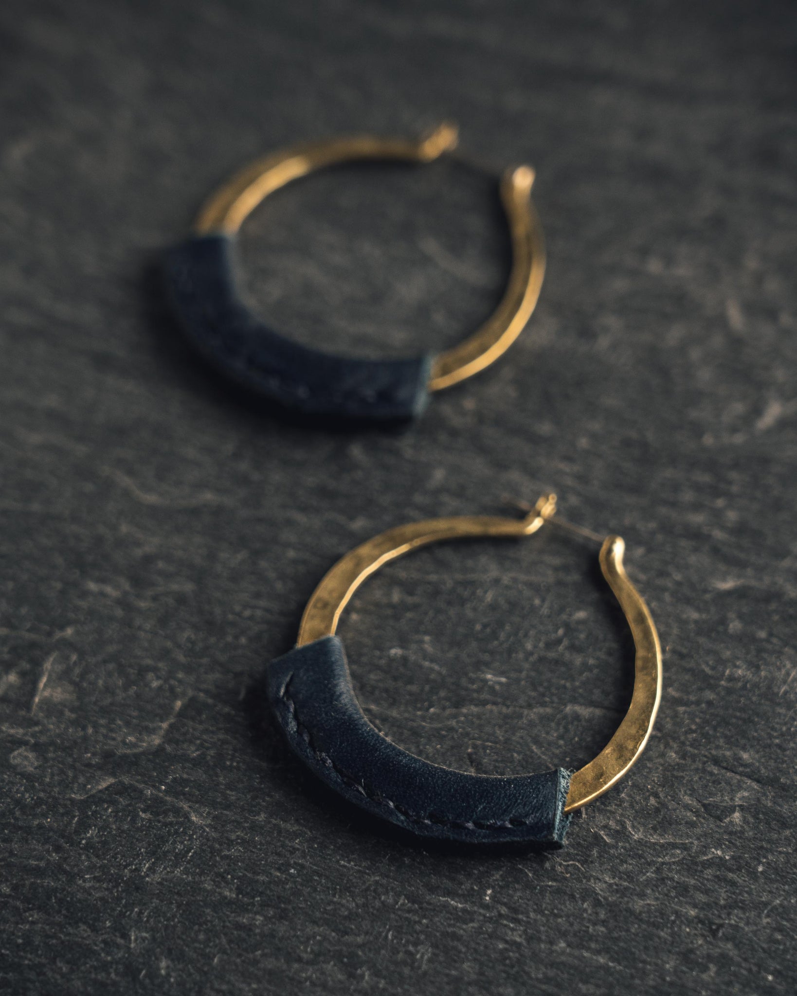 Crescioni Kiva Earrings, Indigo | Glasswing