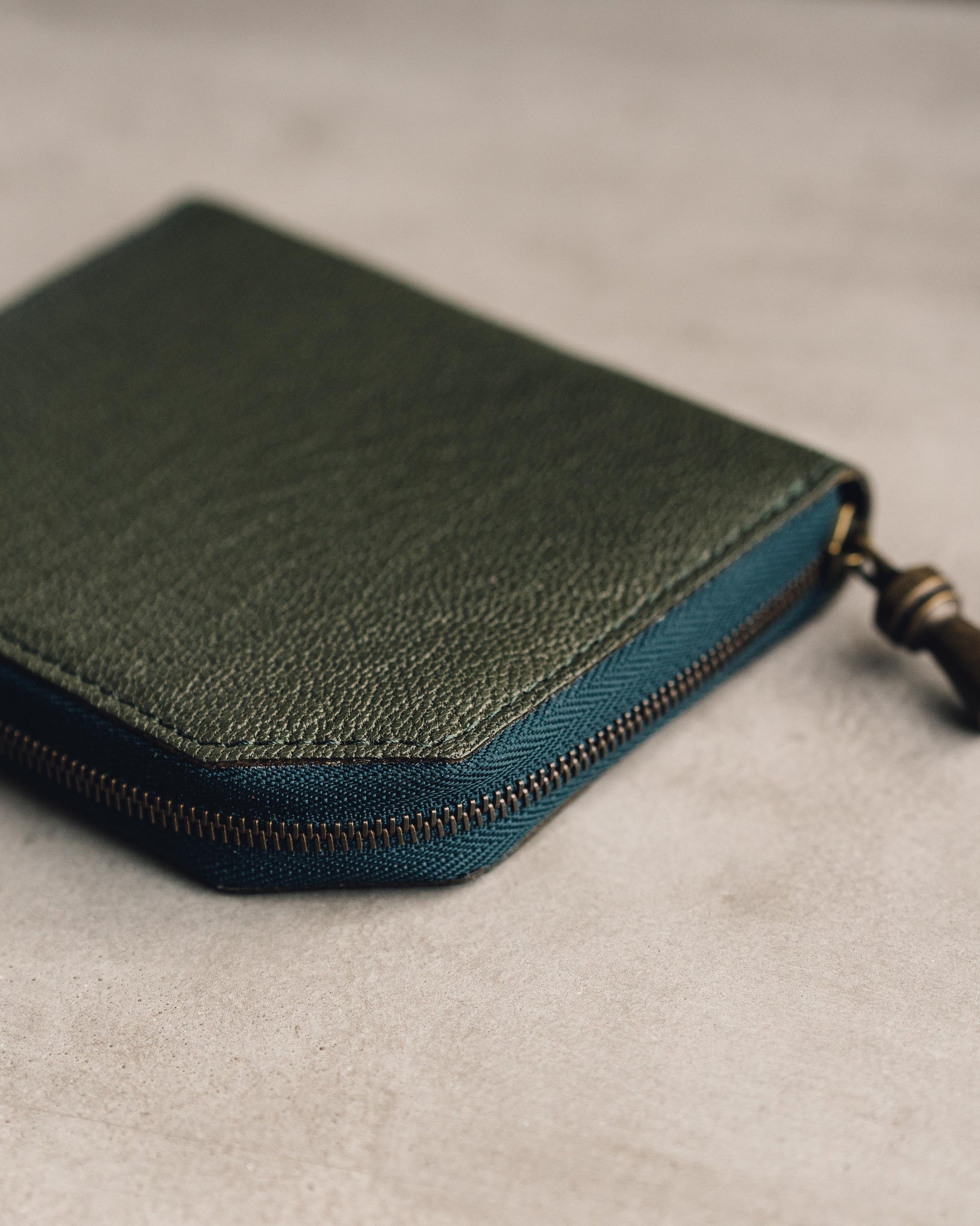 Postalco Kettle Zipper Wallet, Thin | Glasswing
