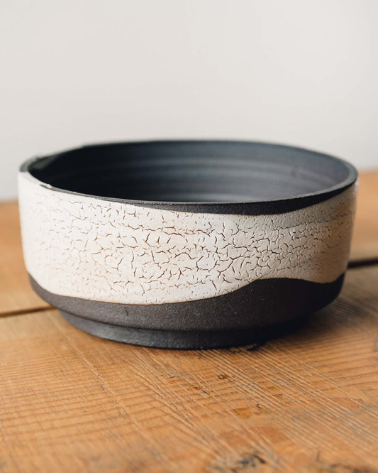 Natasha Alphonse Planter, Crackle Shino