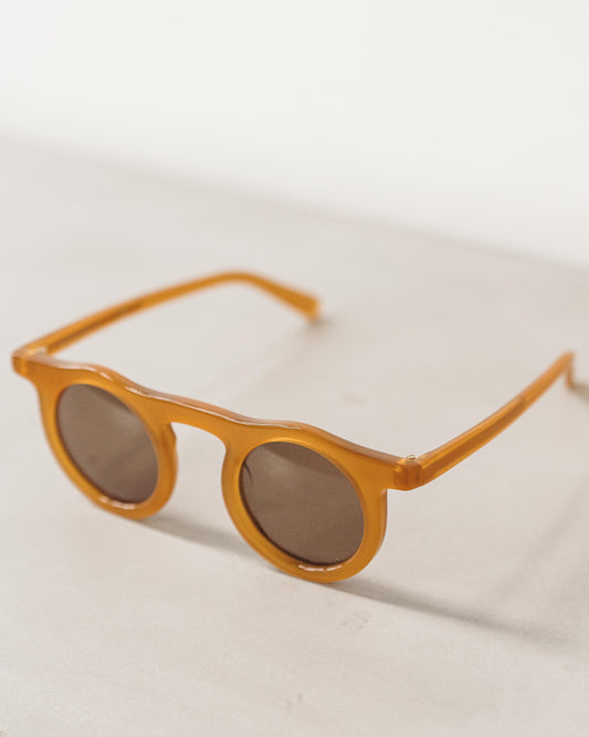 Carla Colour Lind Sunglasses, Amber