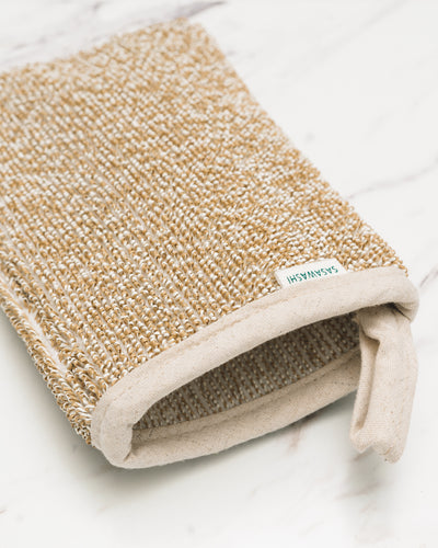 Sasawashi Deep Exfoliating Body Scrub Mitt